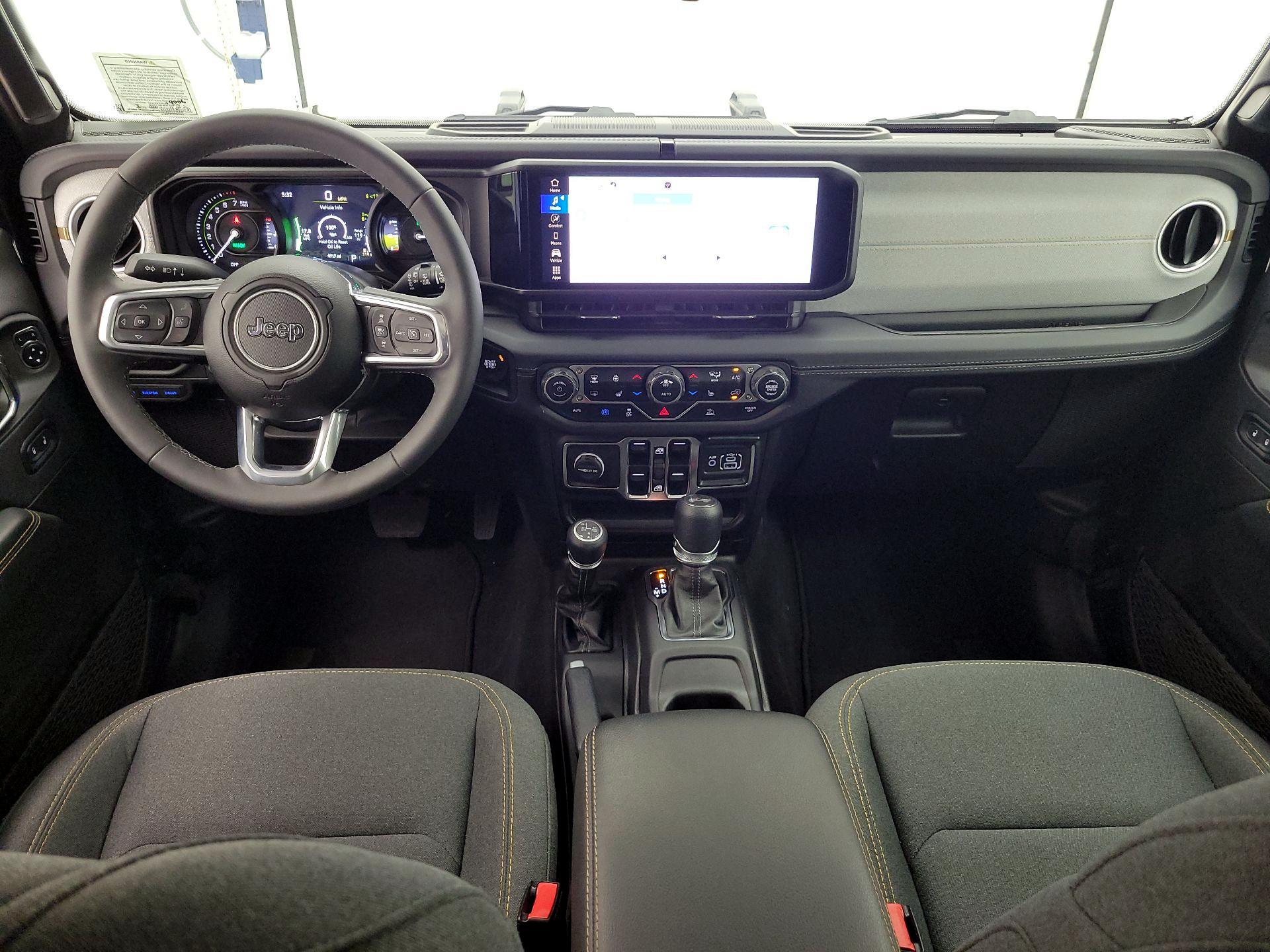 Thumbnail: 2025 Jeep Wrangler - 9