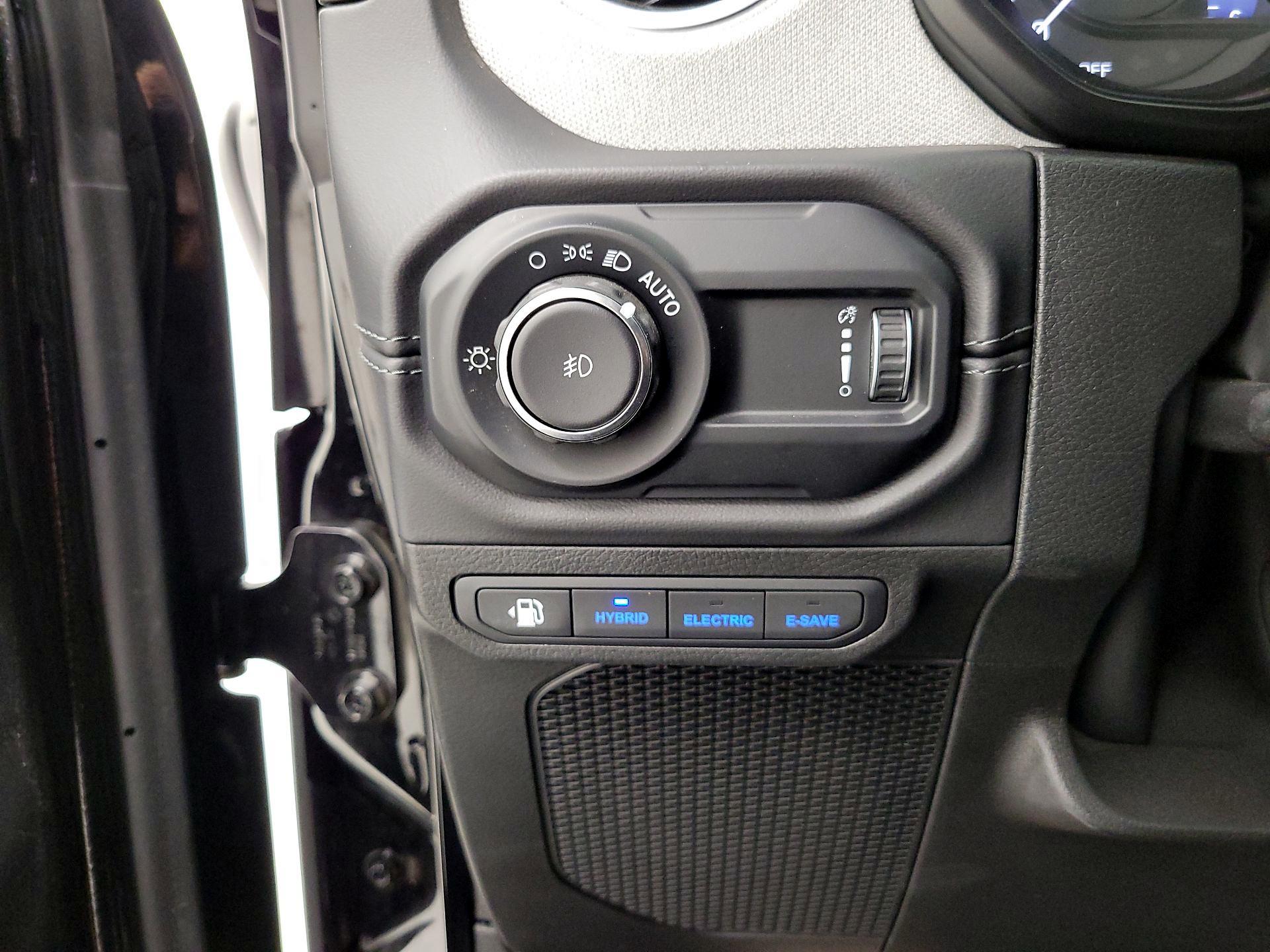 Thumbnail: 2025 Jeep Wrangler - 13