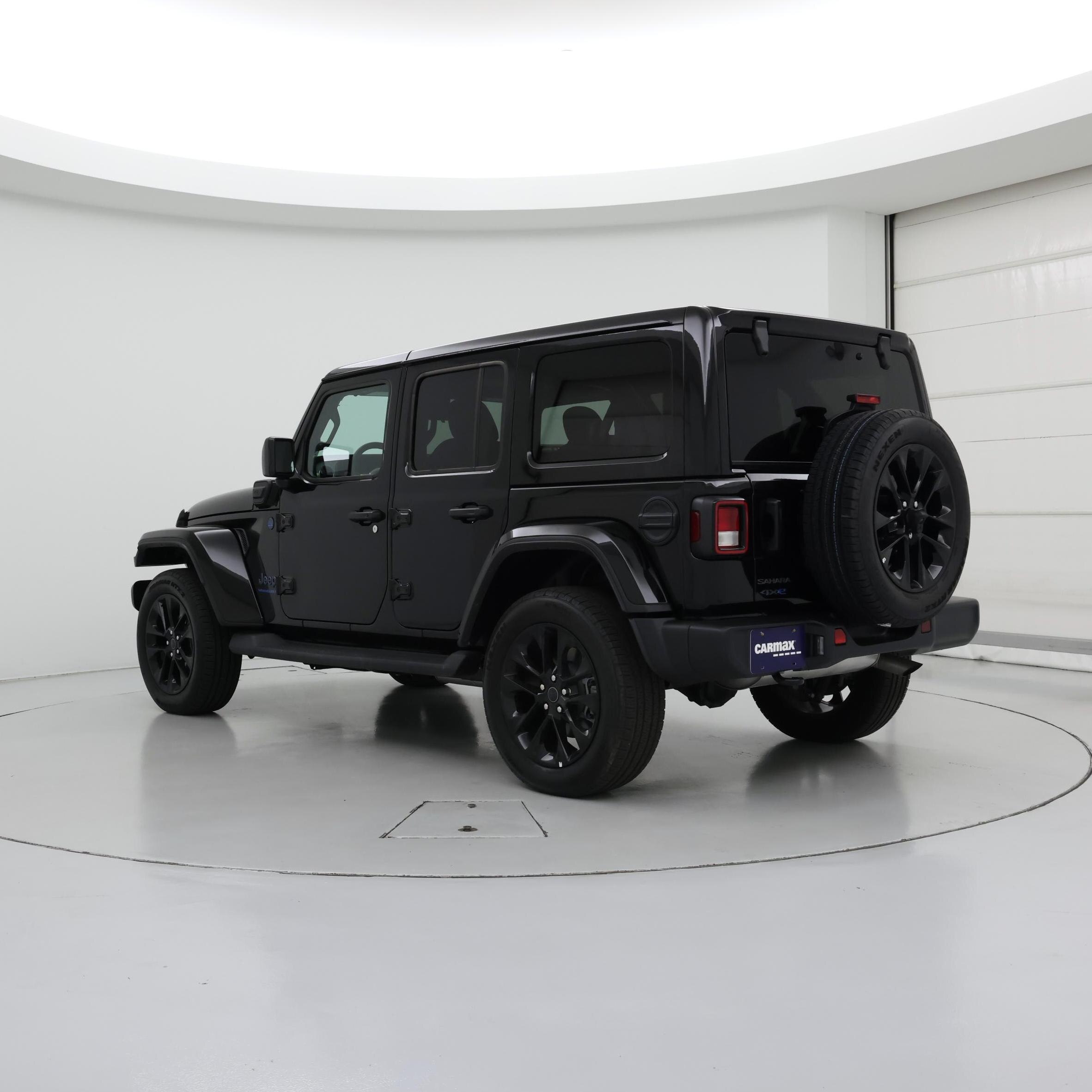 Thumbnail: 2025 Jeep Wrangler - 2