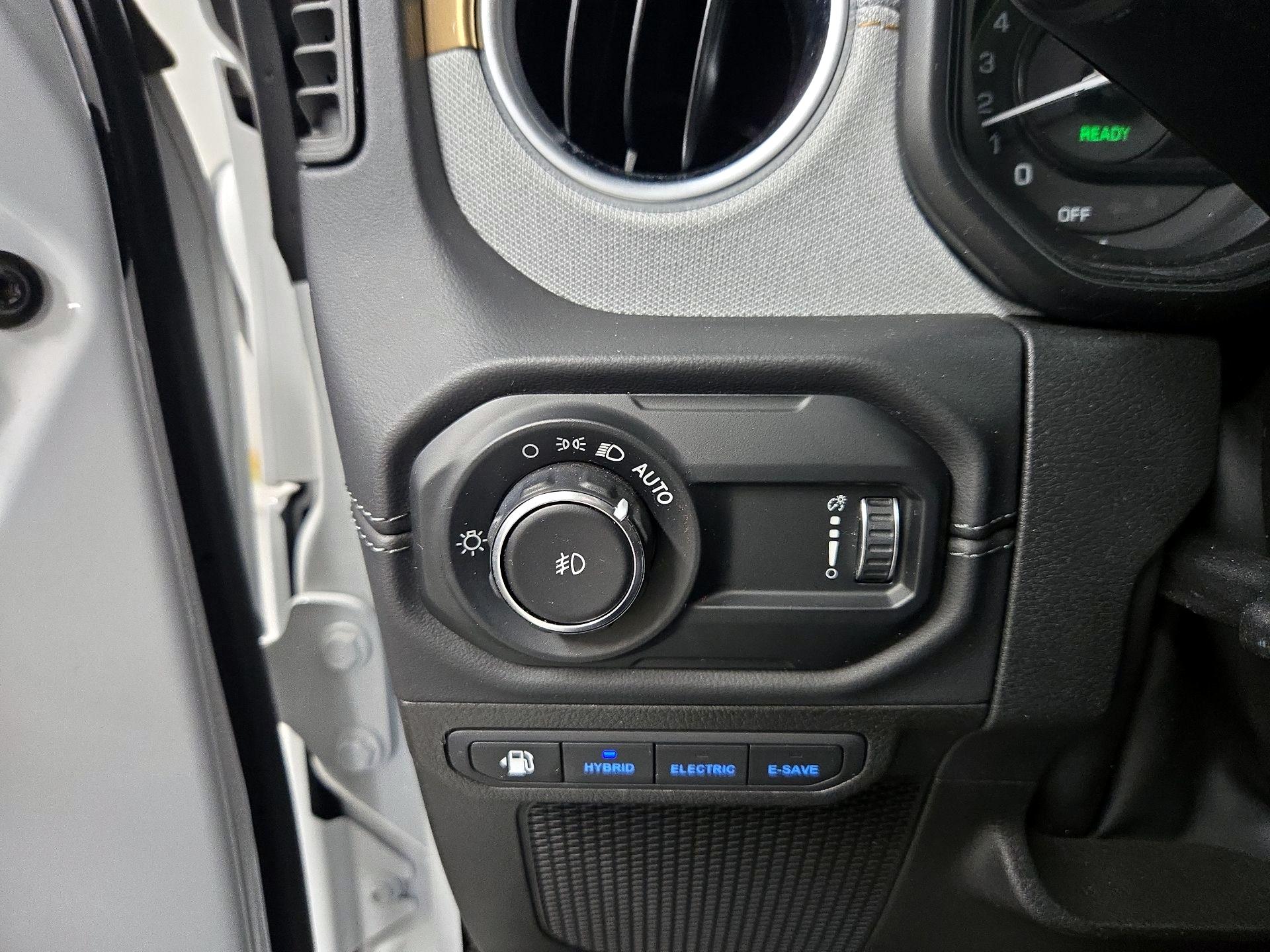 Thumbnail: 2025 Jeep Wrangler - 13