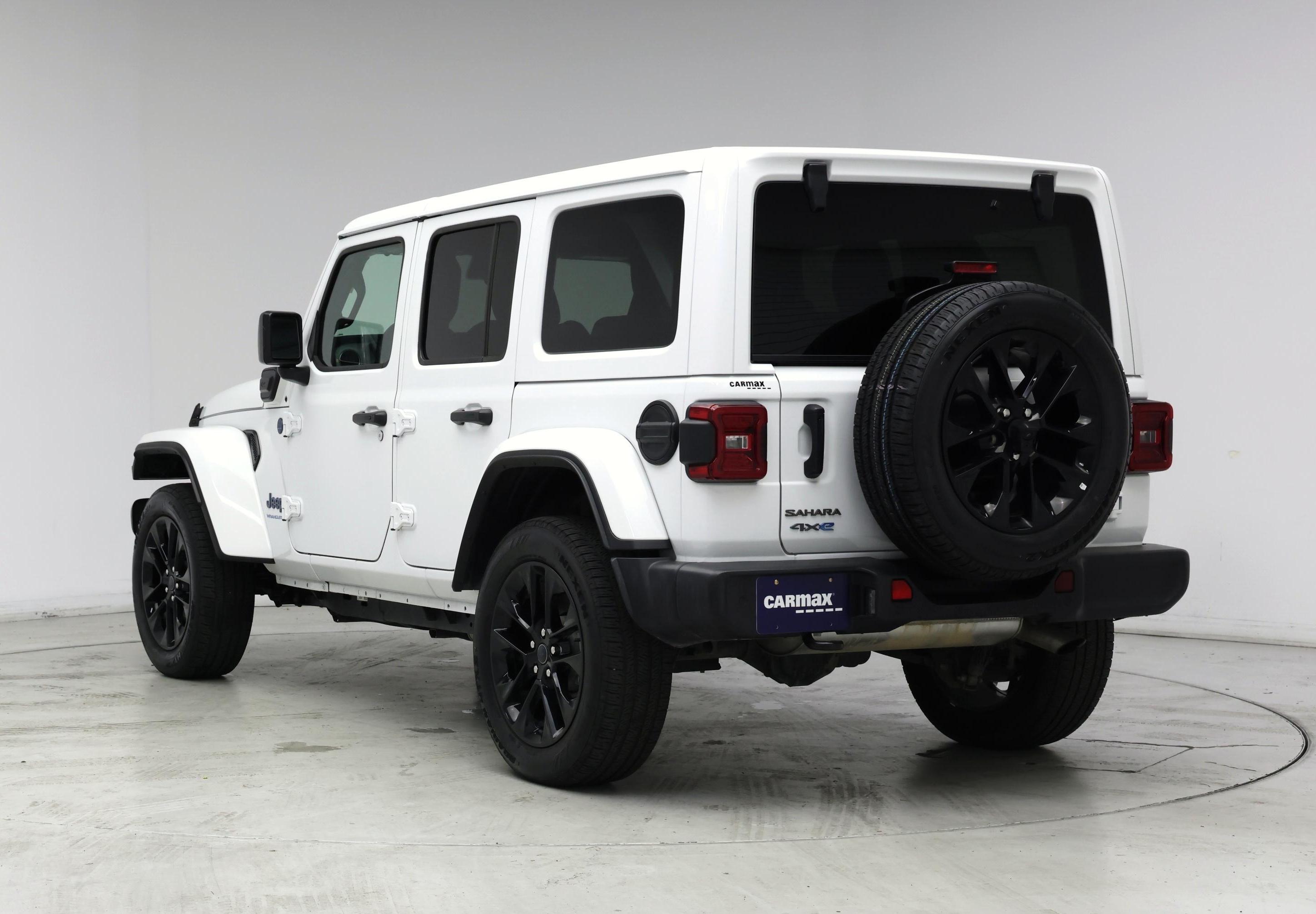 Thumbnail: 2025 Jeep Wrangler - 2