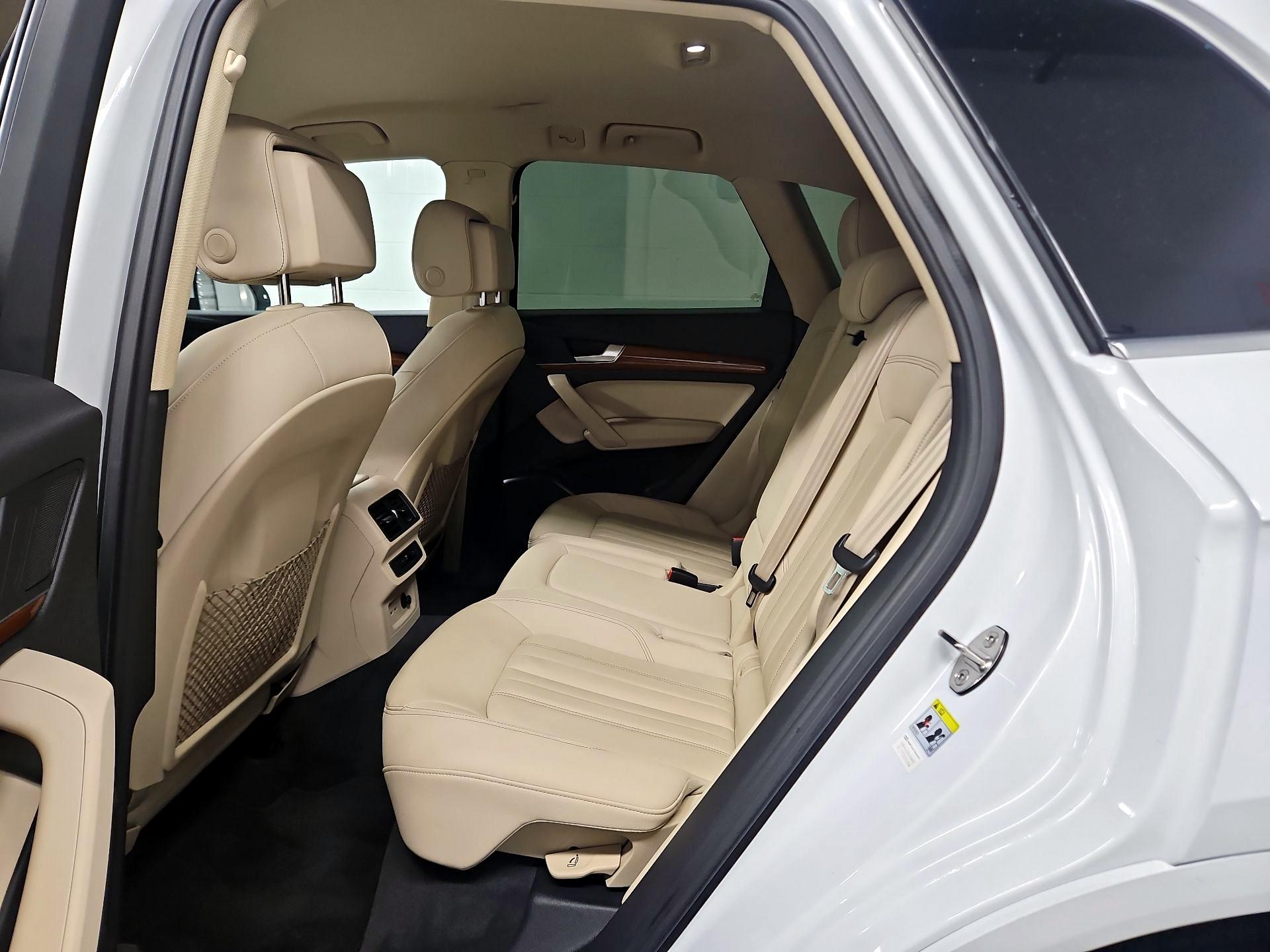 Thumbnail: 2021 Audi Q5 - 19