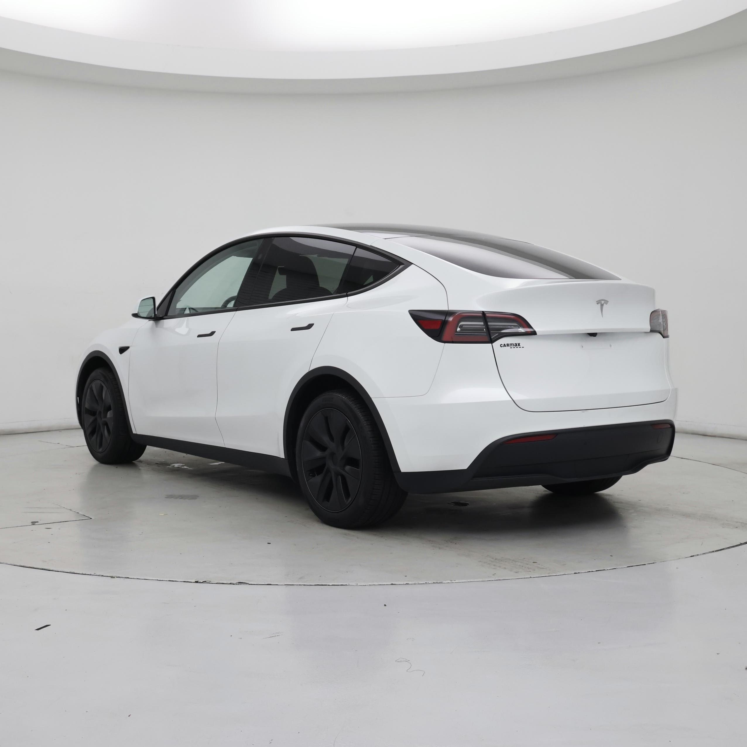 Thumbnail: 2025 Tesla Model Y - 2