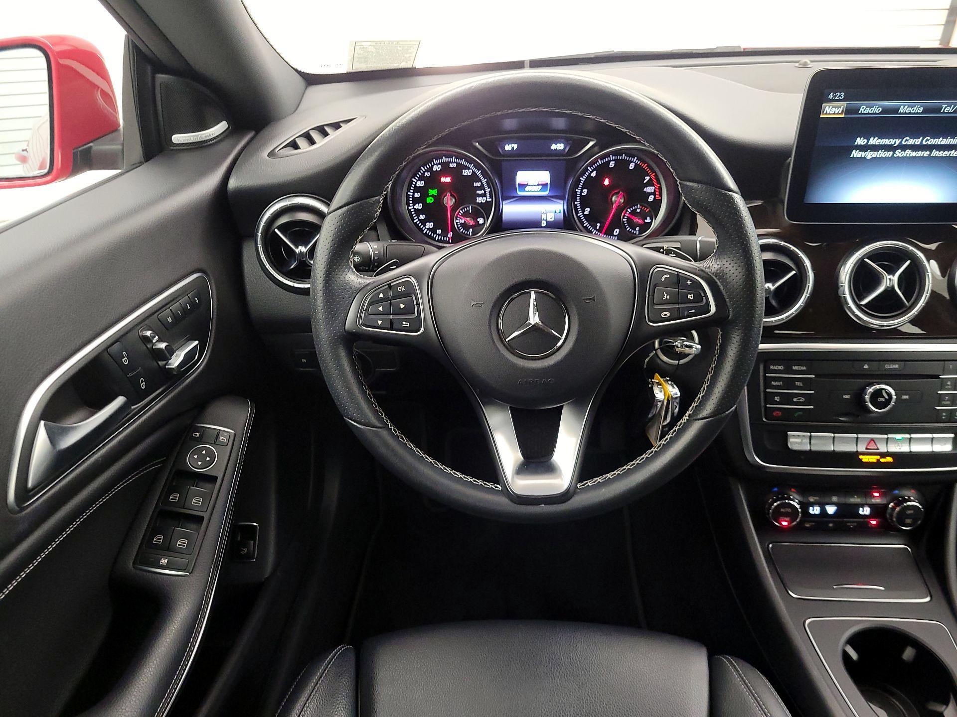 Thumbnail: 2018 Mercedes-Benz CLA - 10