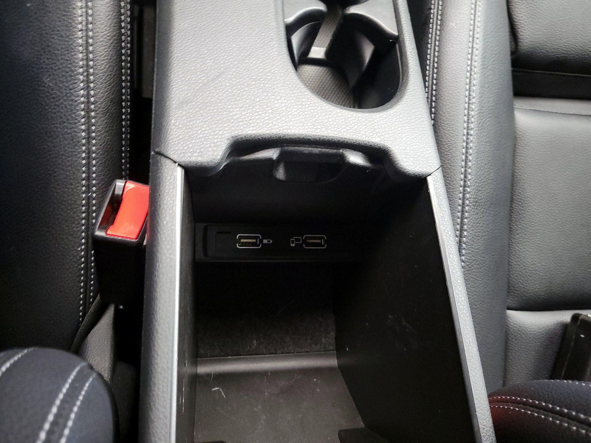 Thumbnail: 2018 Mercedes-Benz CLA - 18