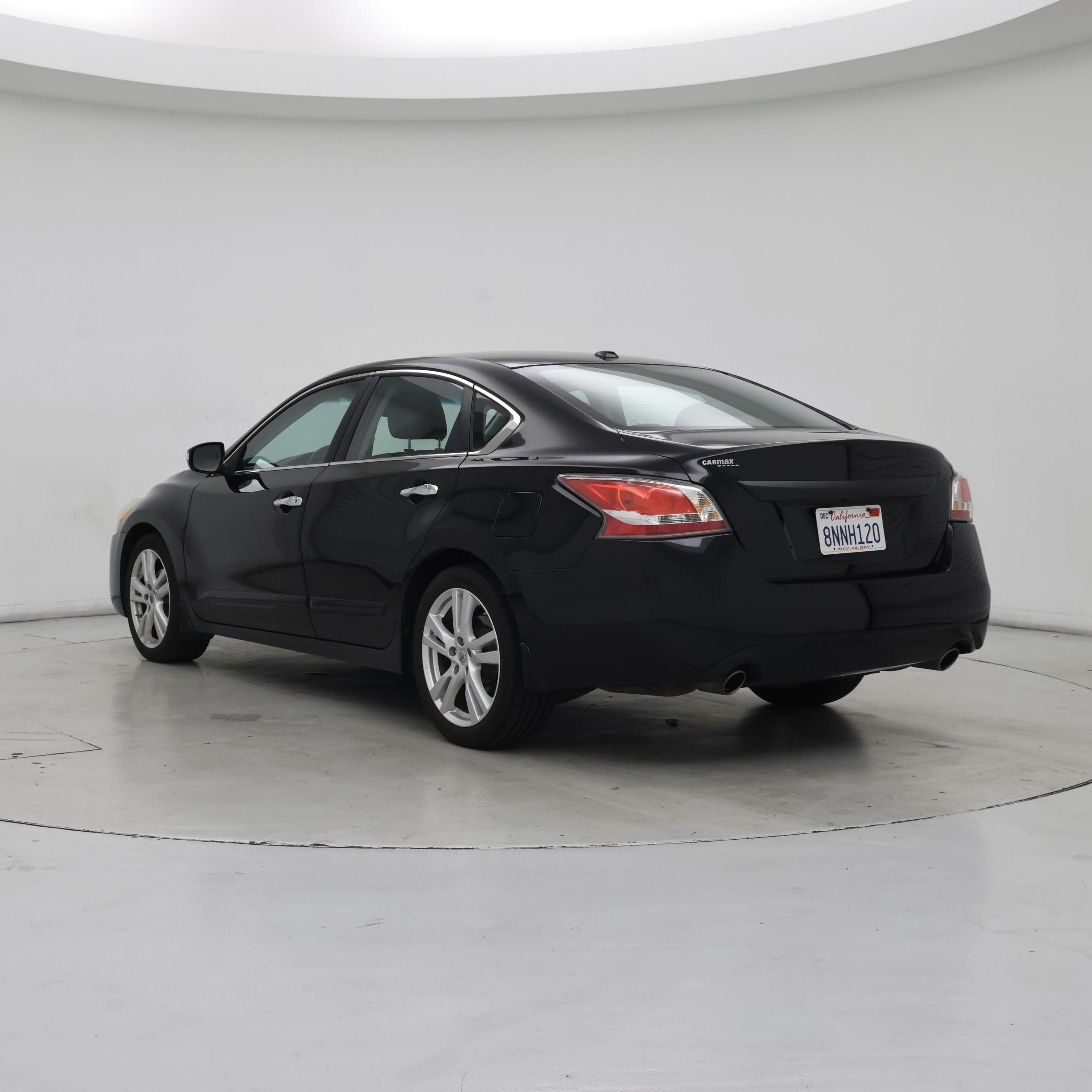 Thumbnail: 2015 Nissan Altima - 2