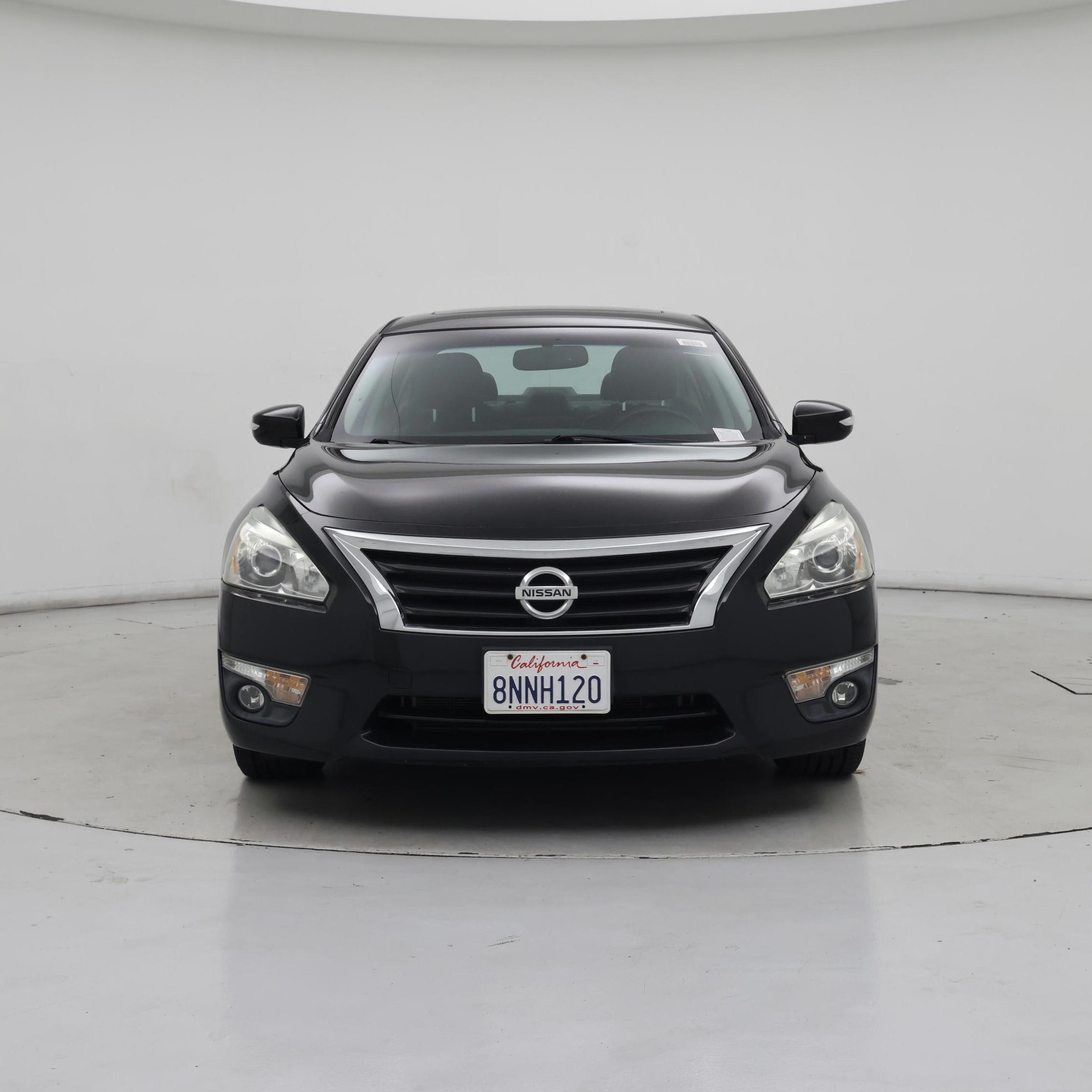 Thumbnail: 2015 Nissan Altima - 5
