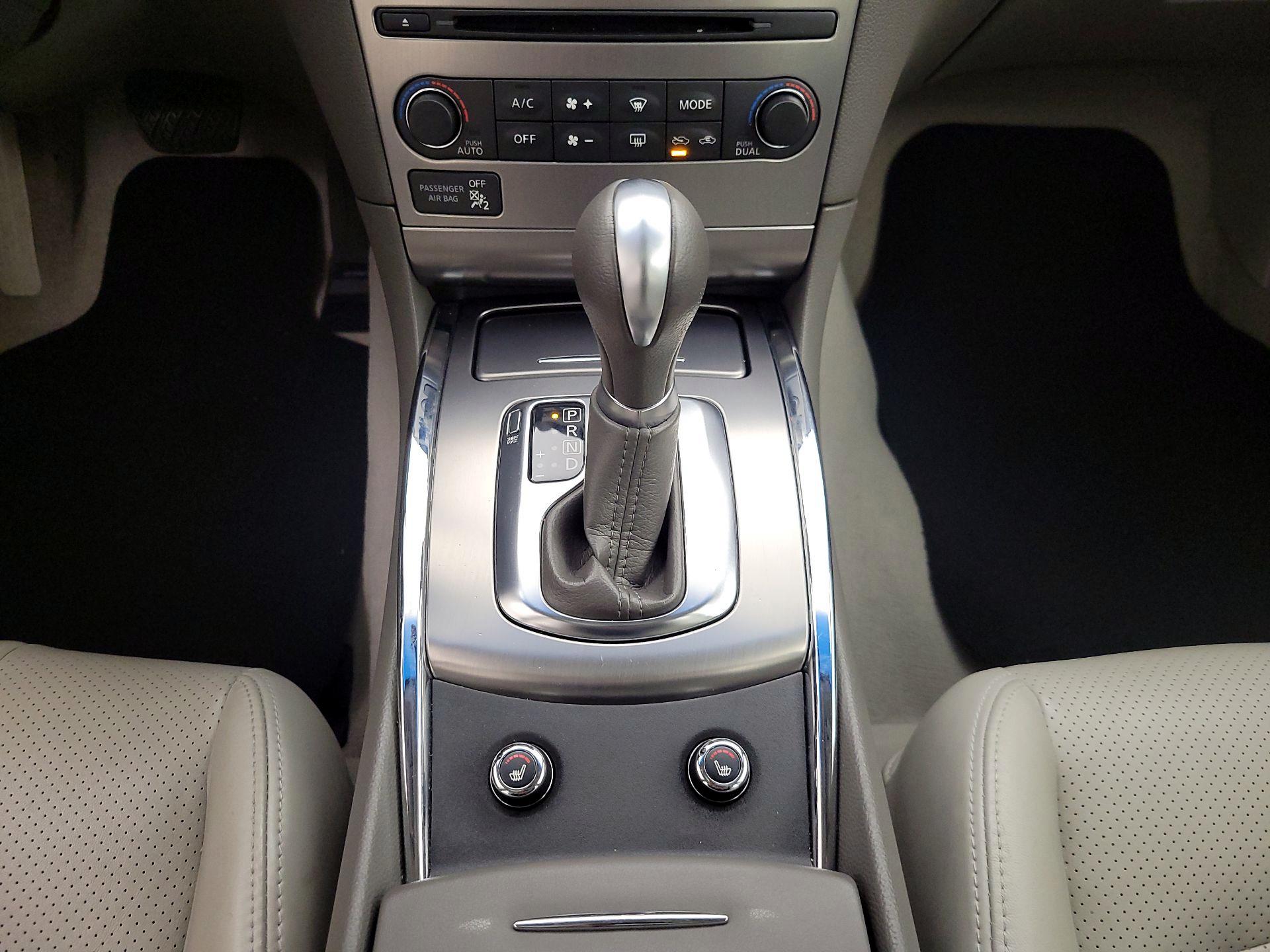Thumbnail: 2015 INFINITI  - 18