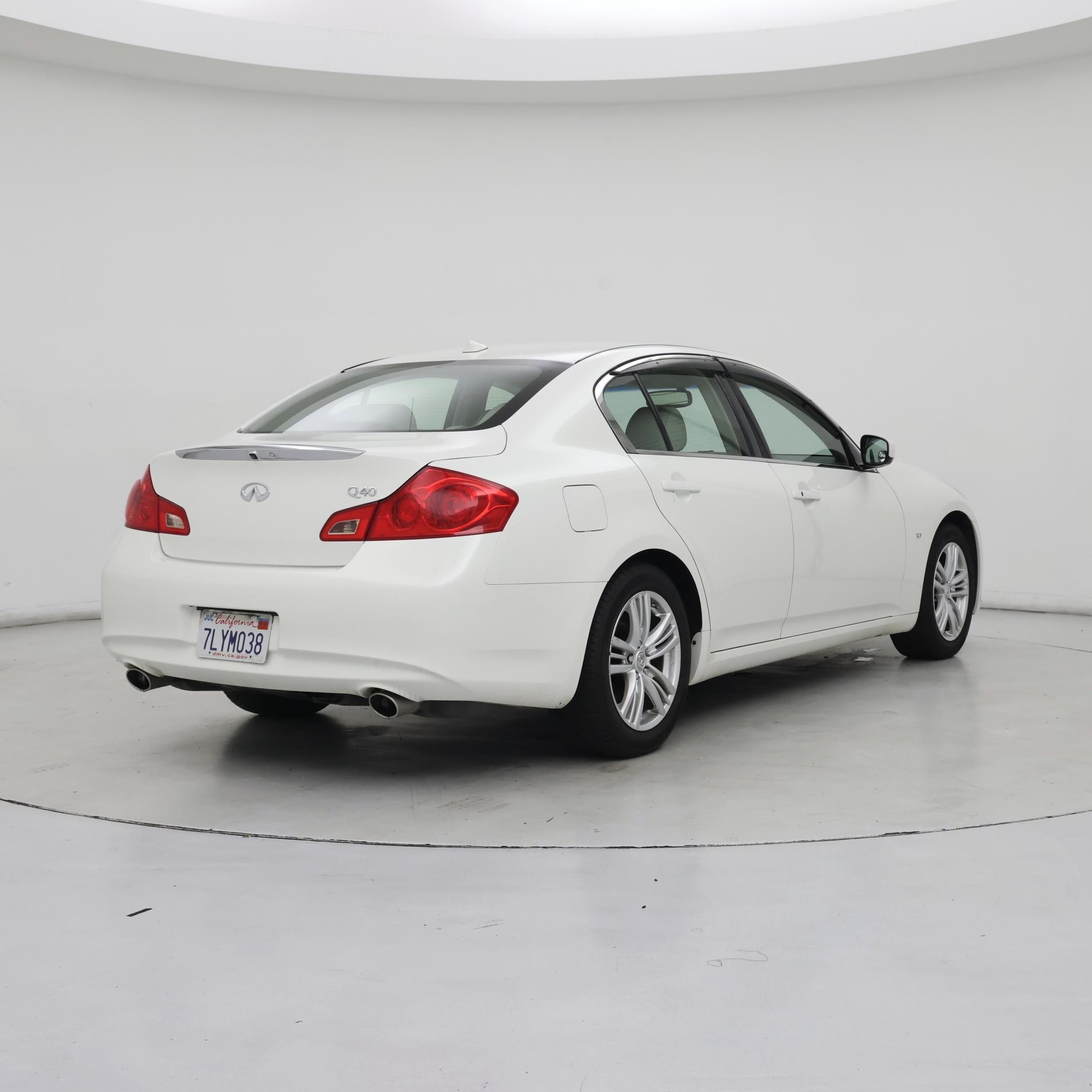 Thumbnail: 2015 INFINITI  - 8