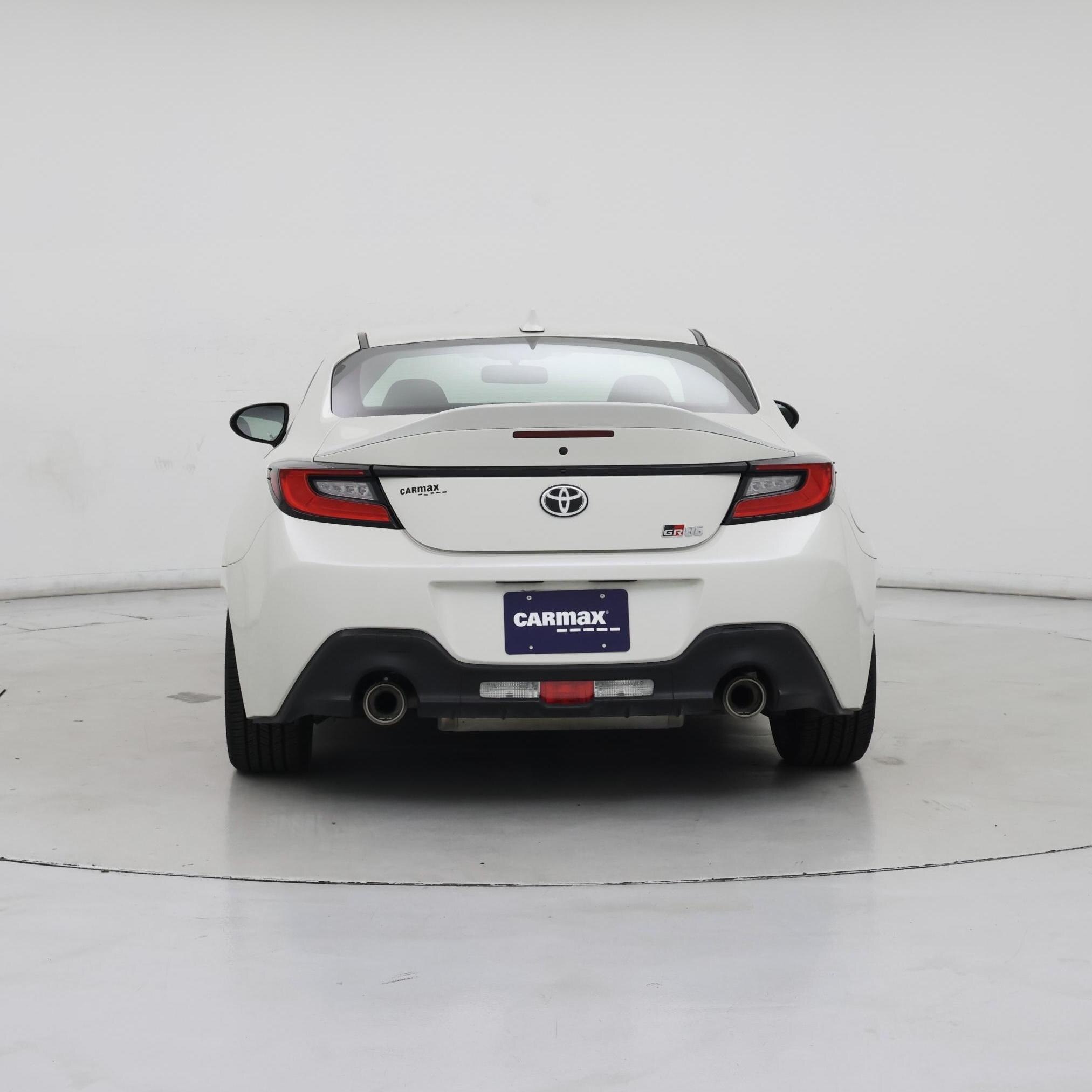 Thumbnail: 2023 Toyota GR86 - 6