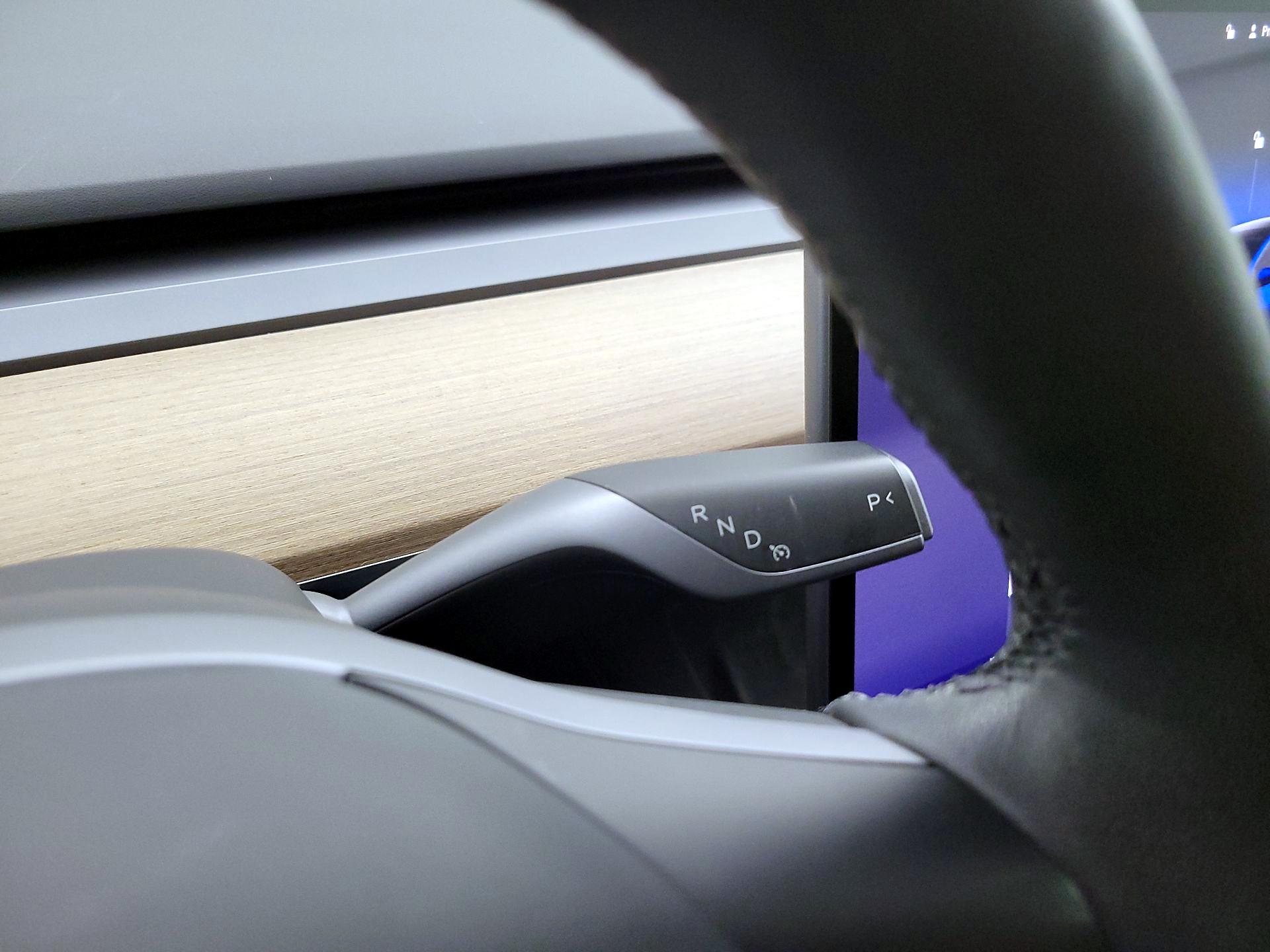 Thumbnail: 2023 Tesla Model 3 - 18
