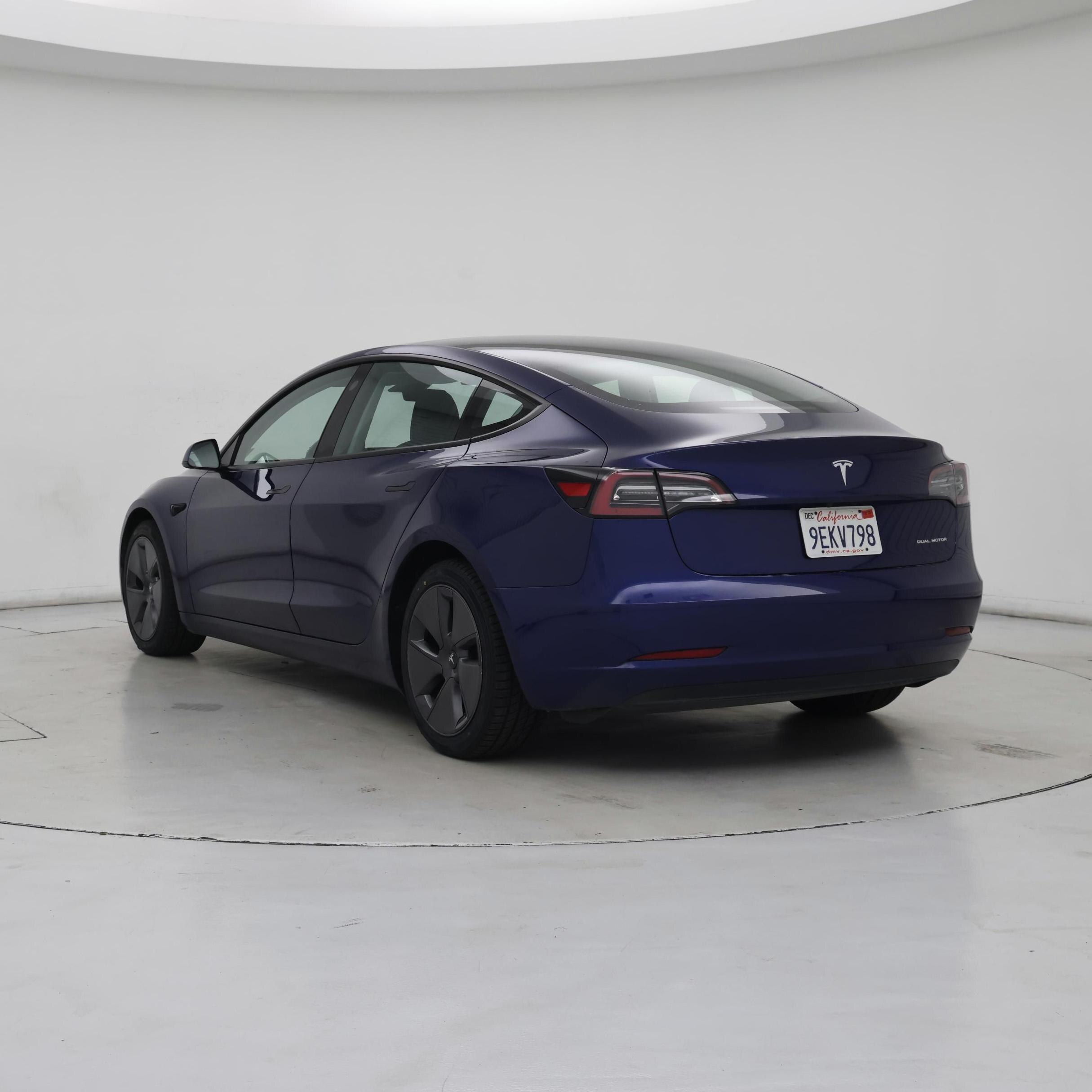 Thumbnail: 2023 Tesla Model 3 - 2