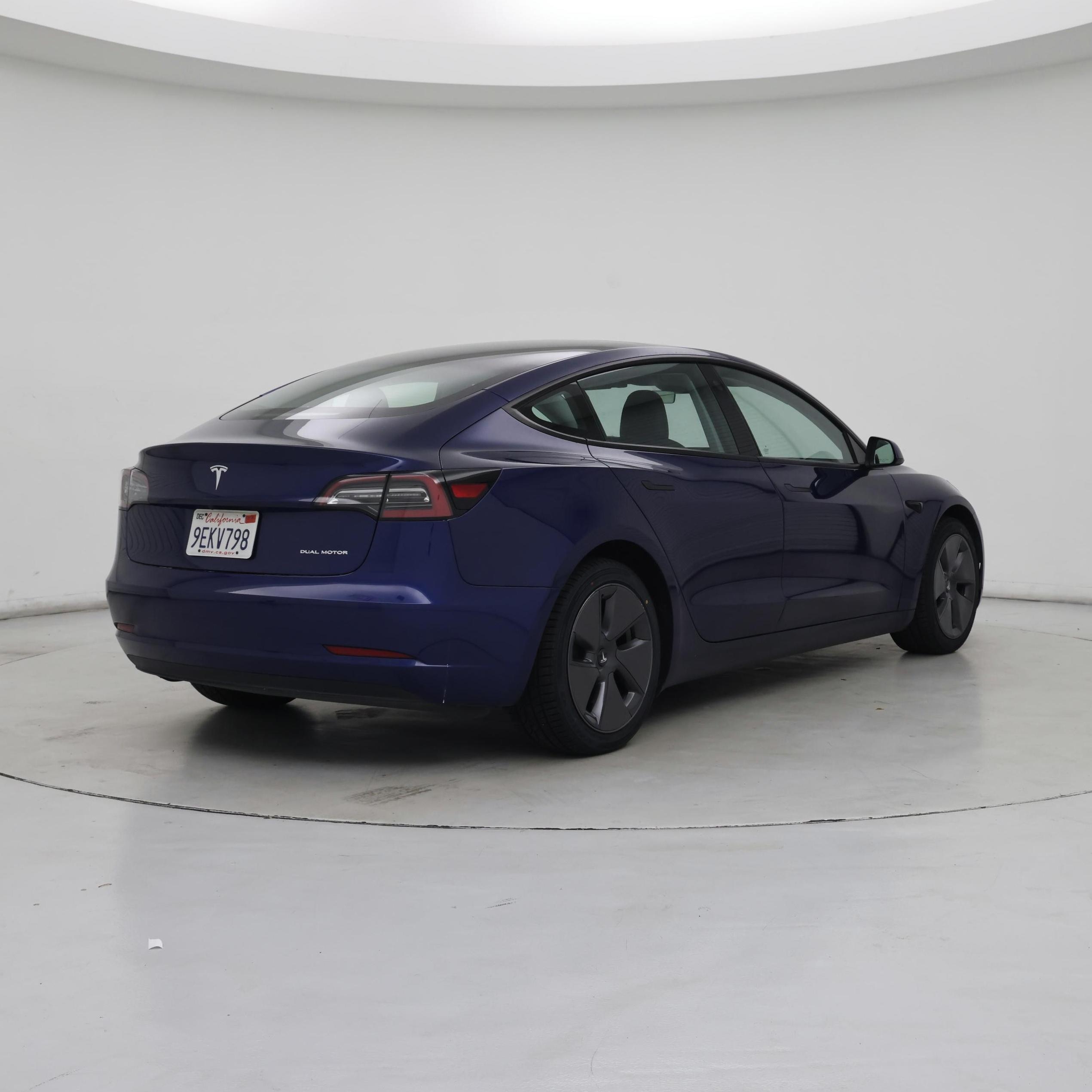 Thumbnail: 2023 Tesla Model 3 - 8