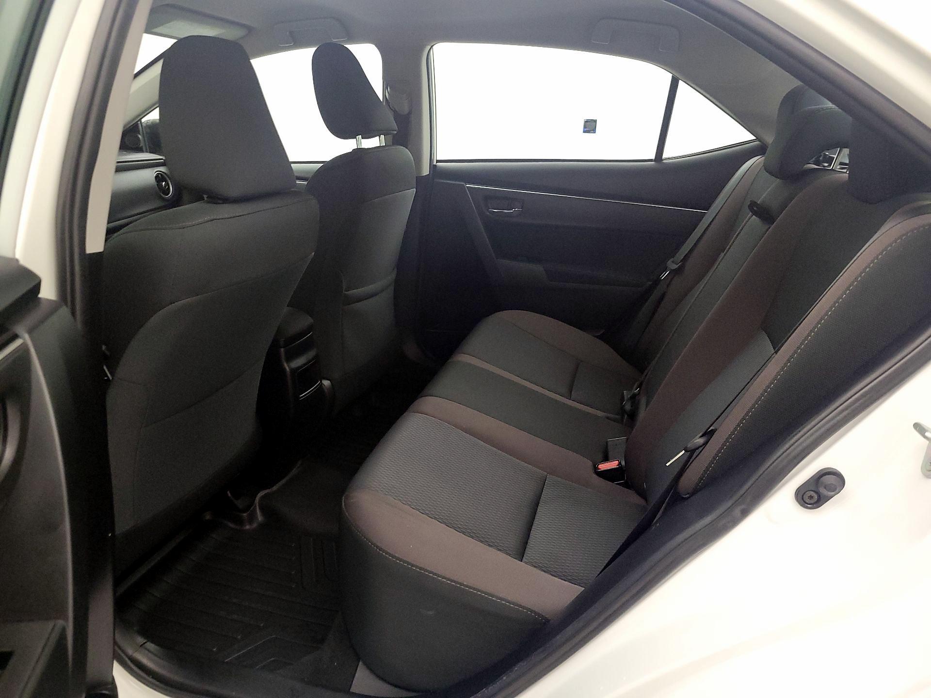 Thumbnail: 2019 Toyota Corolla - 19