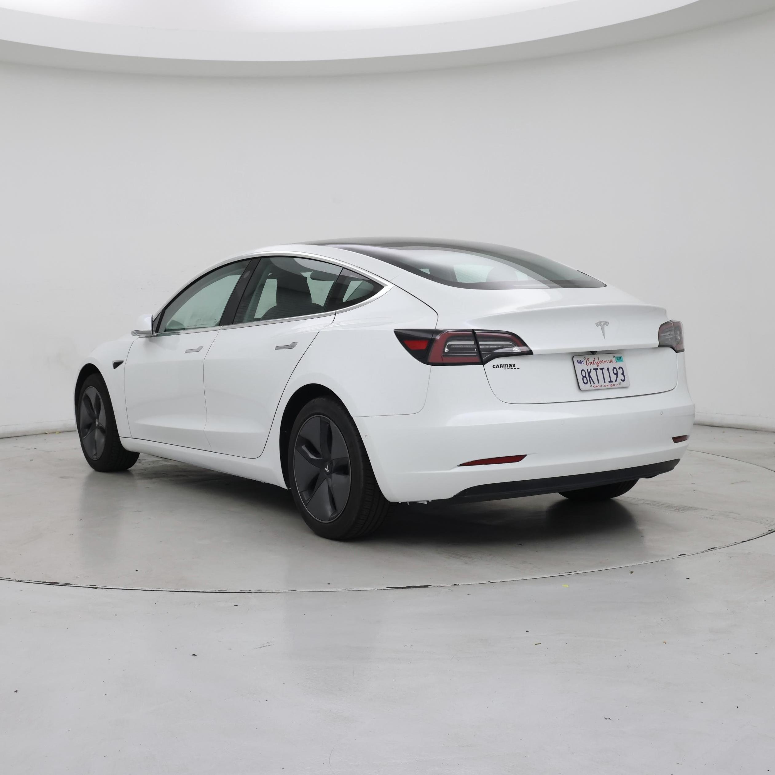Thumbnail: 2019 Tesla Model 3 - 2
