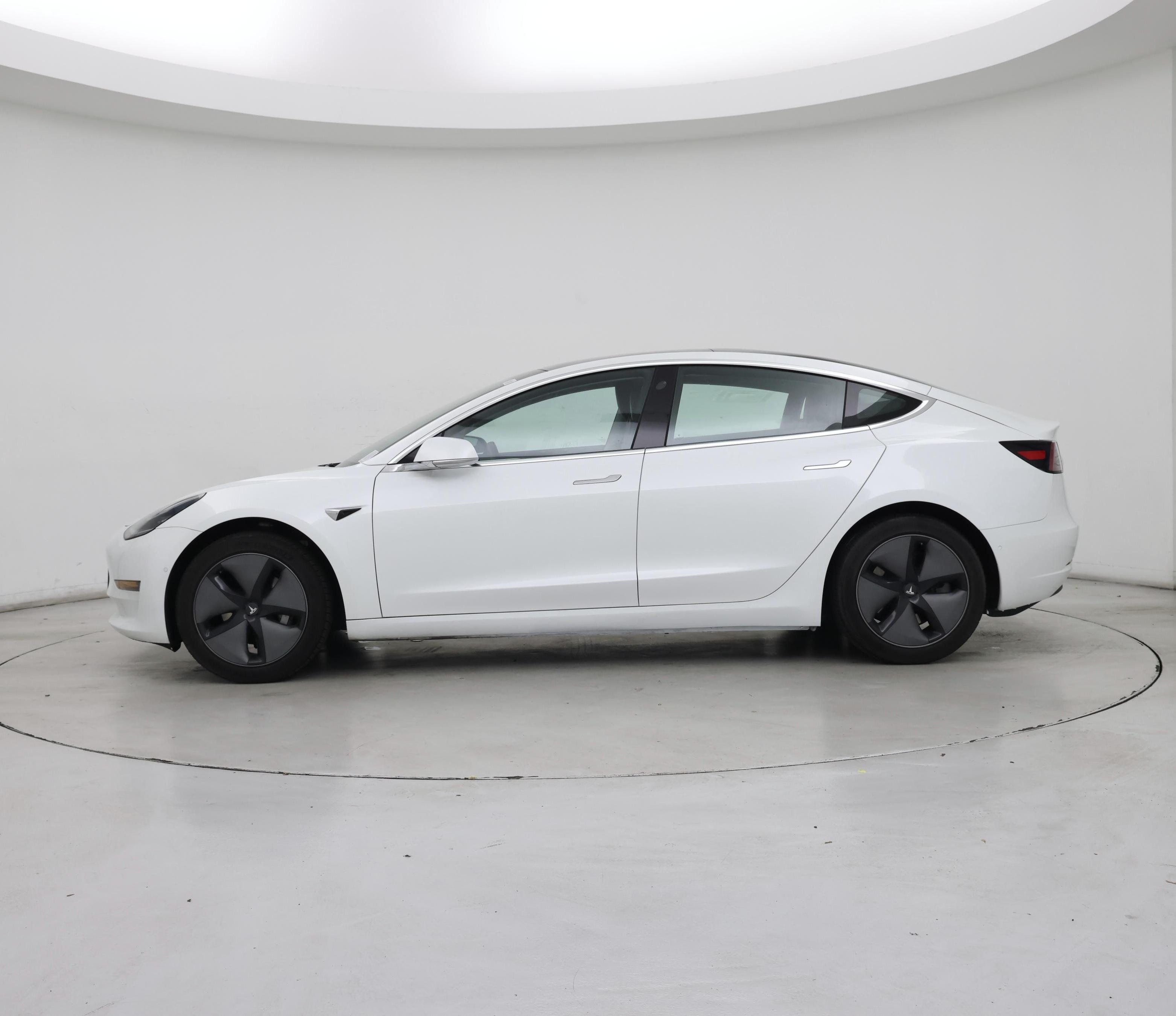 Thumbnail: 2019 Tesla Model 3 - 3