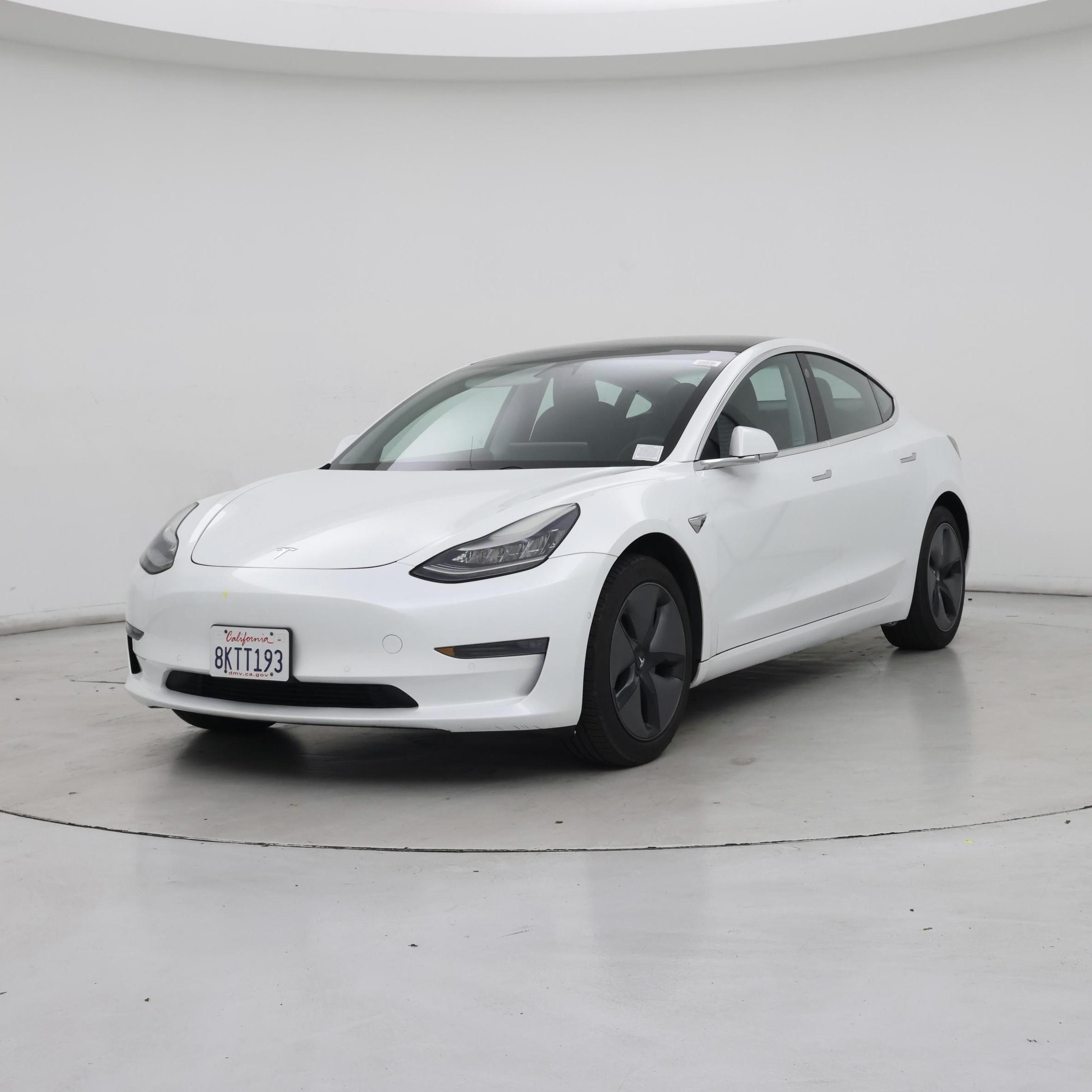 Thumbnail: 2019 Tesla Model 3 - 4