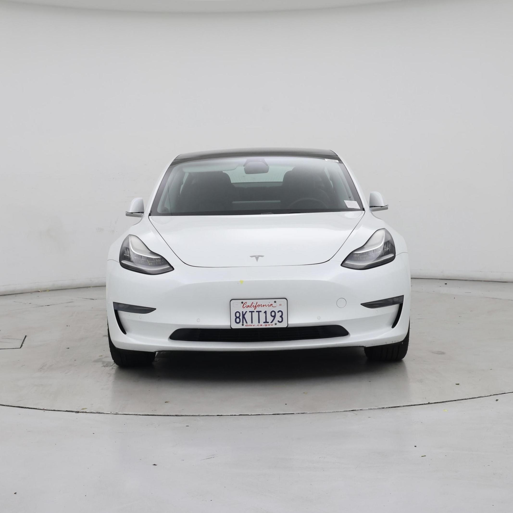 Thumbnail: 2019 Tesla Model 3 - 5