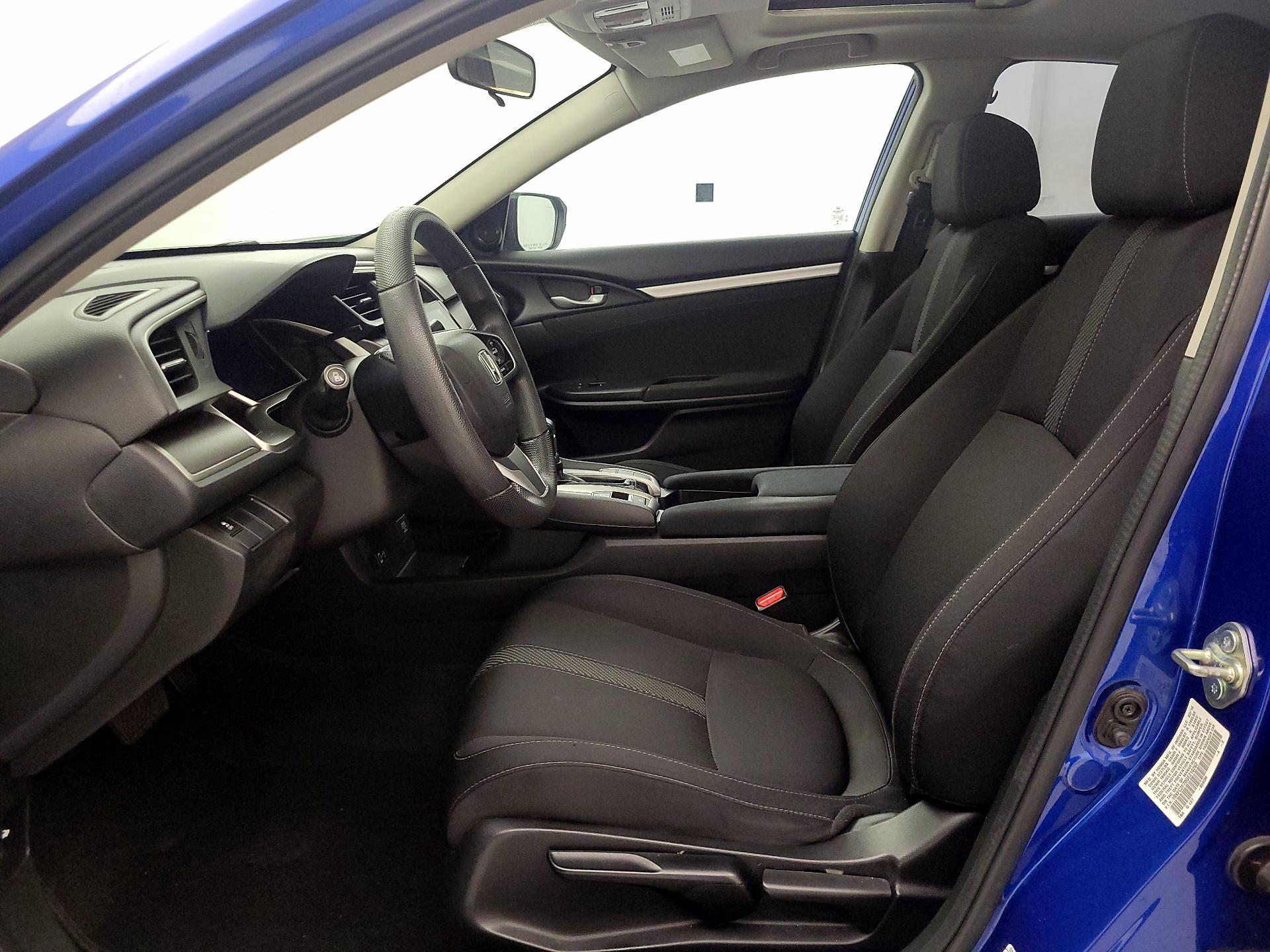Thumbnail: 2016 Honda Civic - 11