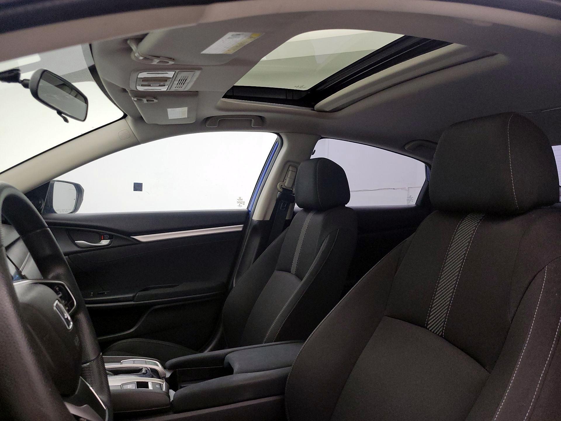 Thumbnail: 2016 Honda Civic - 18