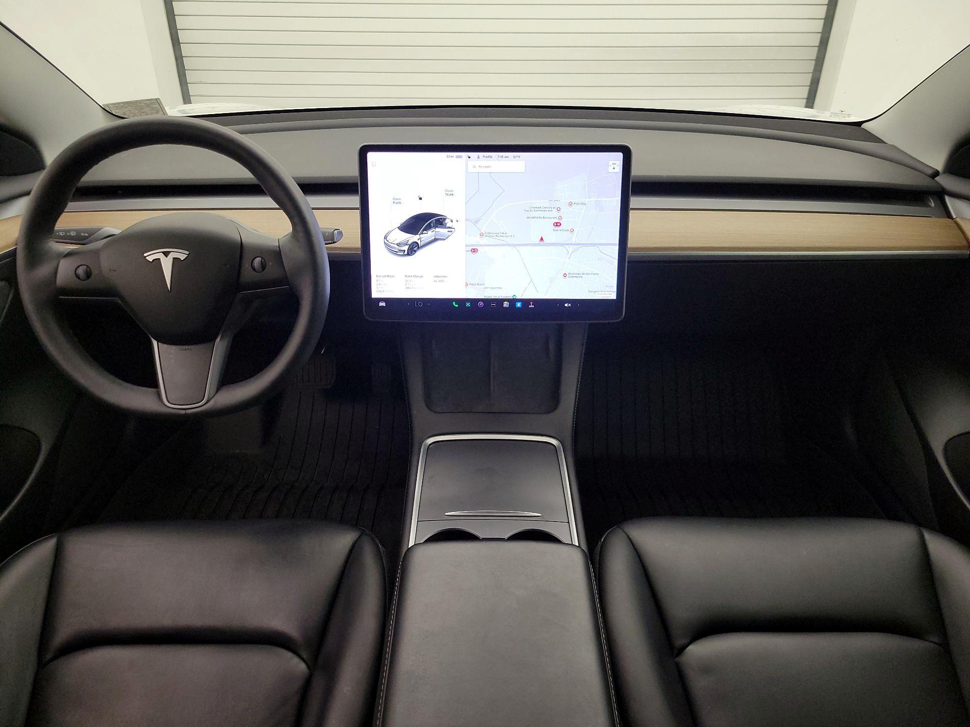 Thumbnail: 2021 Tesla Model 3 - 9