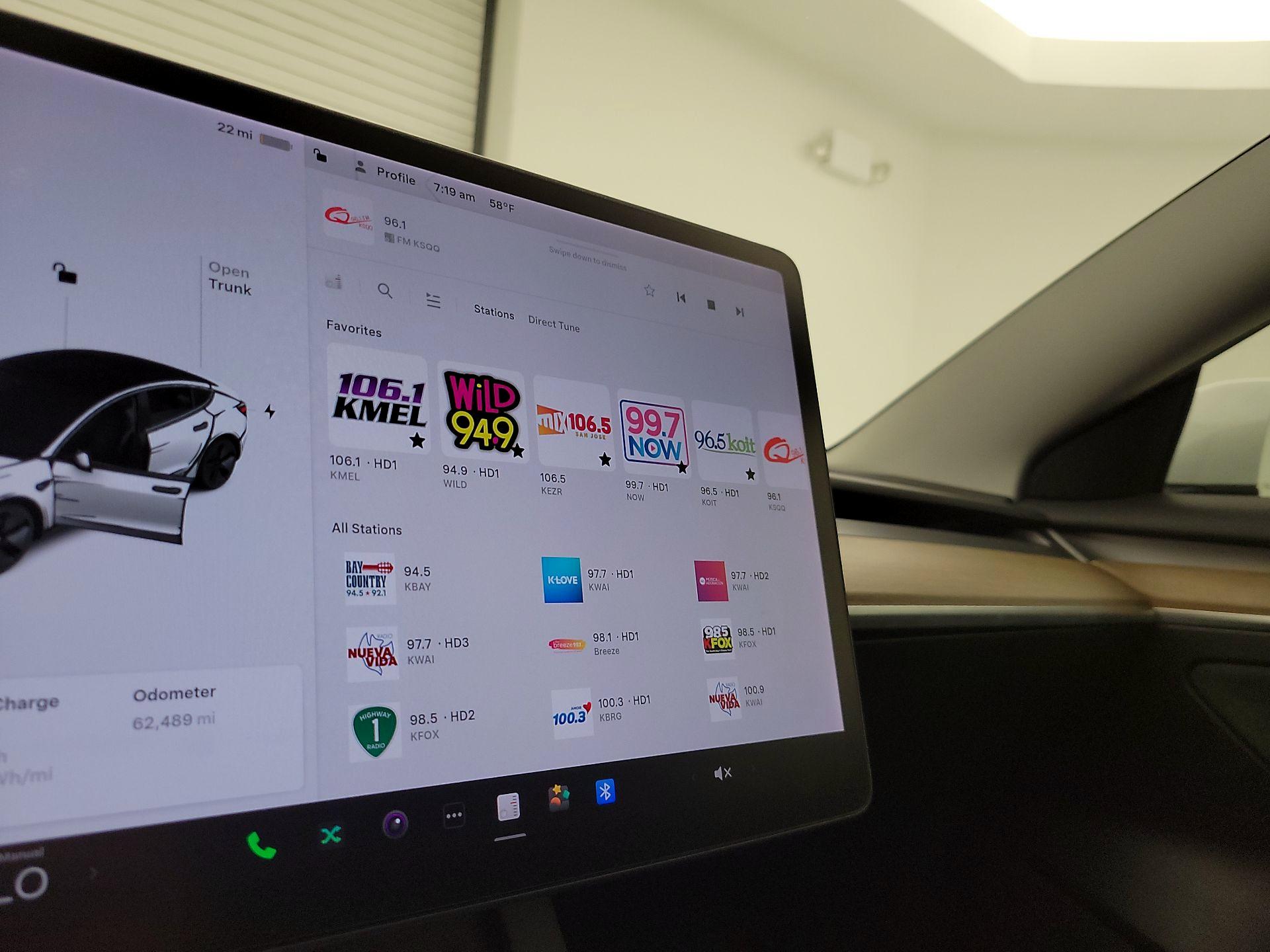 Thumbnail: 2021 Tesla Model 3 - 15