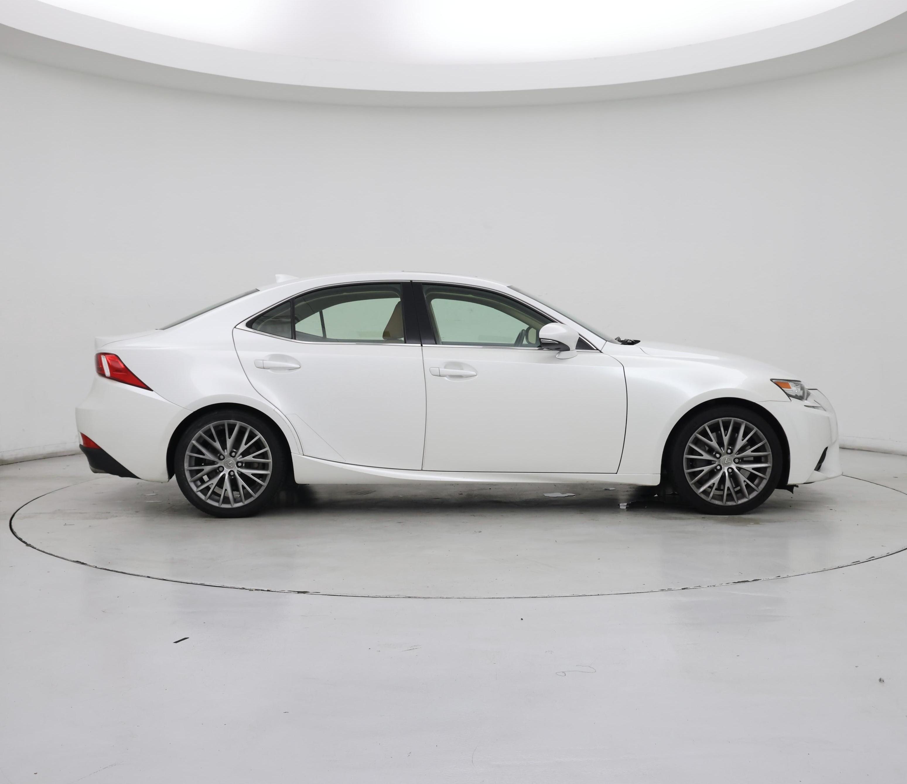 Thumbnail: 2016 Lexus IS - 7