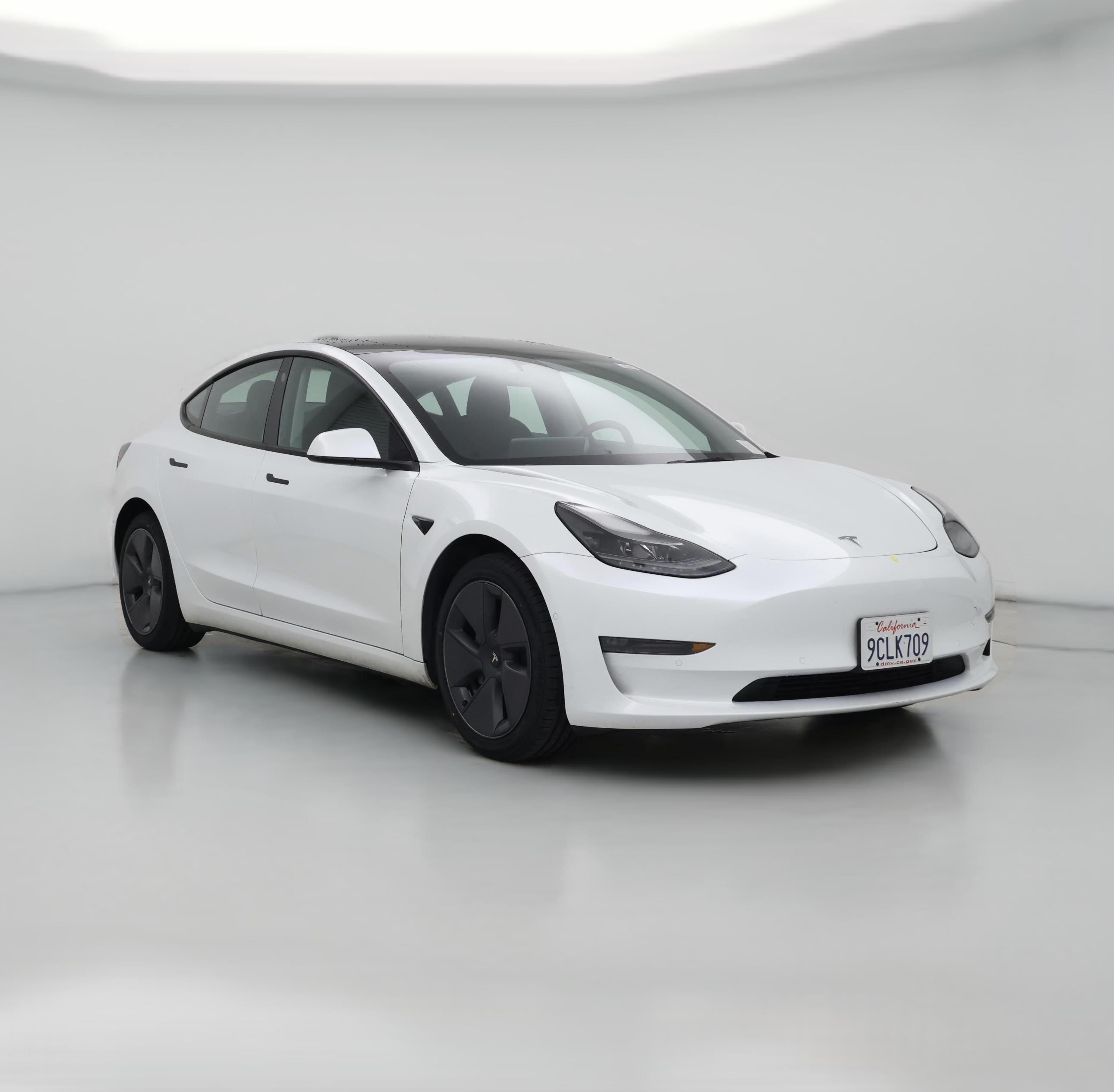Thumbnail: 2022 Tesla Model 3 - 1