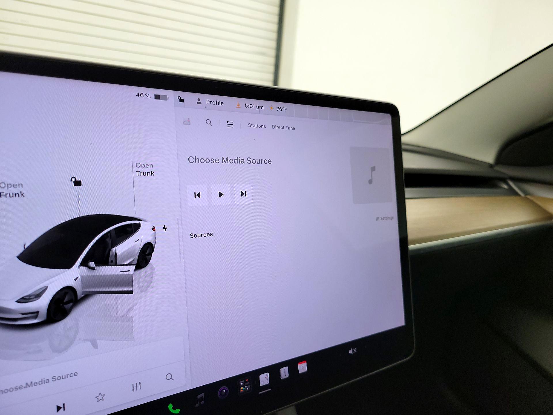 Thumbnail: 2022 Tesla Model 3 - 15