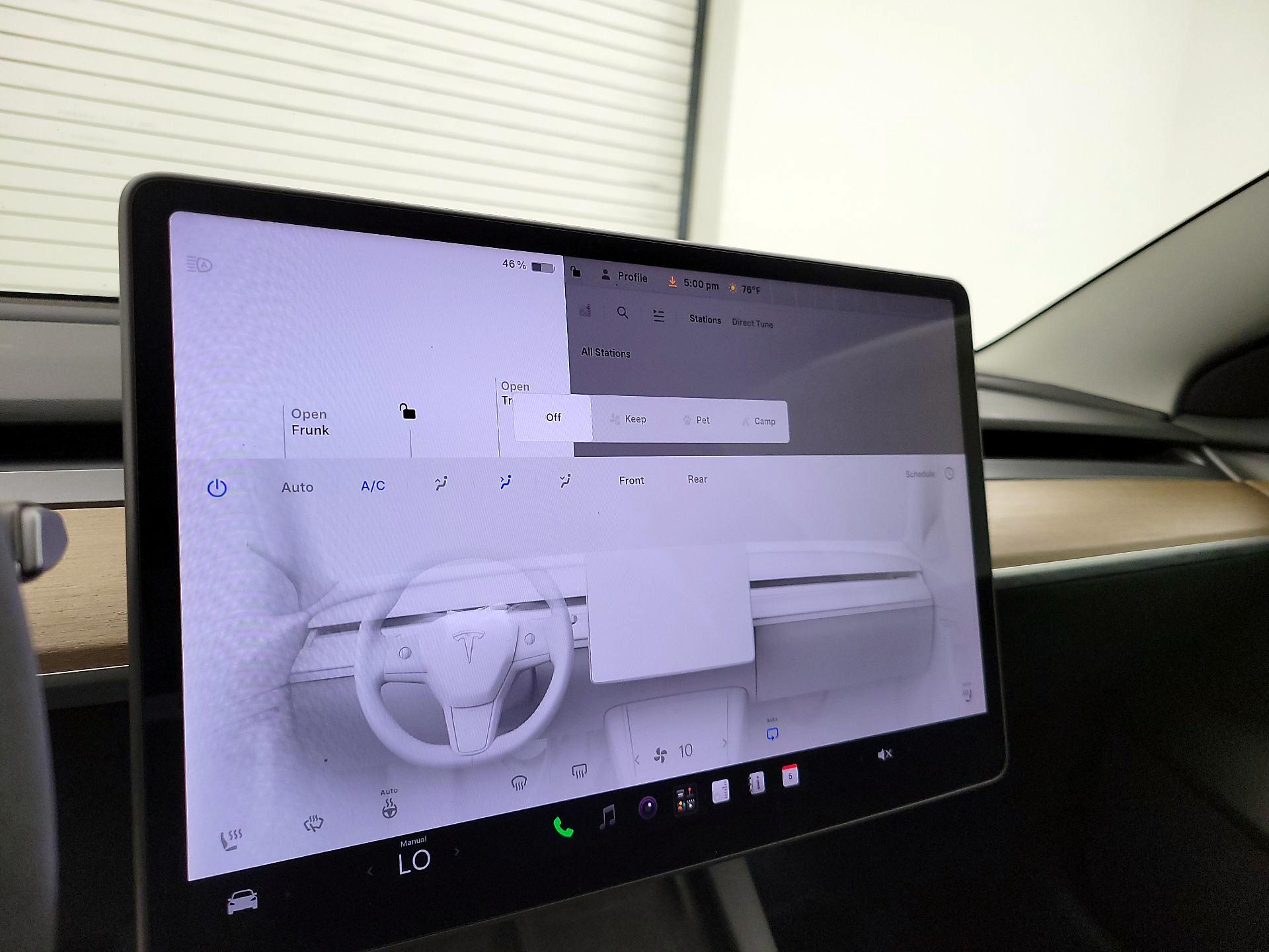 Thumbnail: 2022 Tesla Model 3 - 16