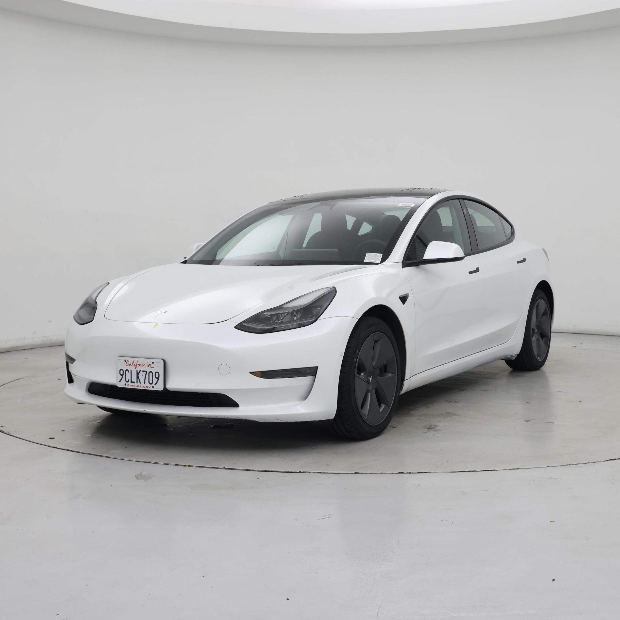 Thumbnail: 2022 Tesla Model 3 - 4