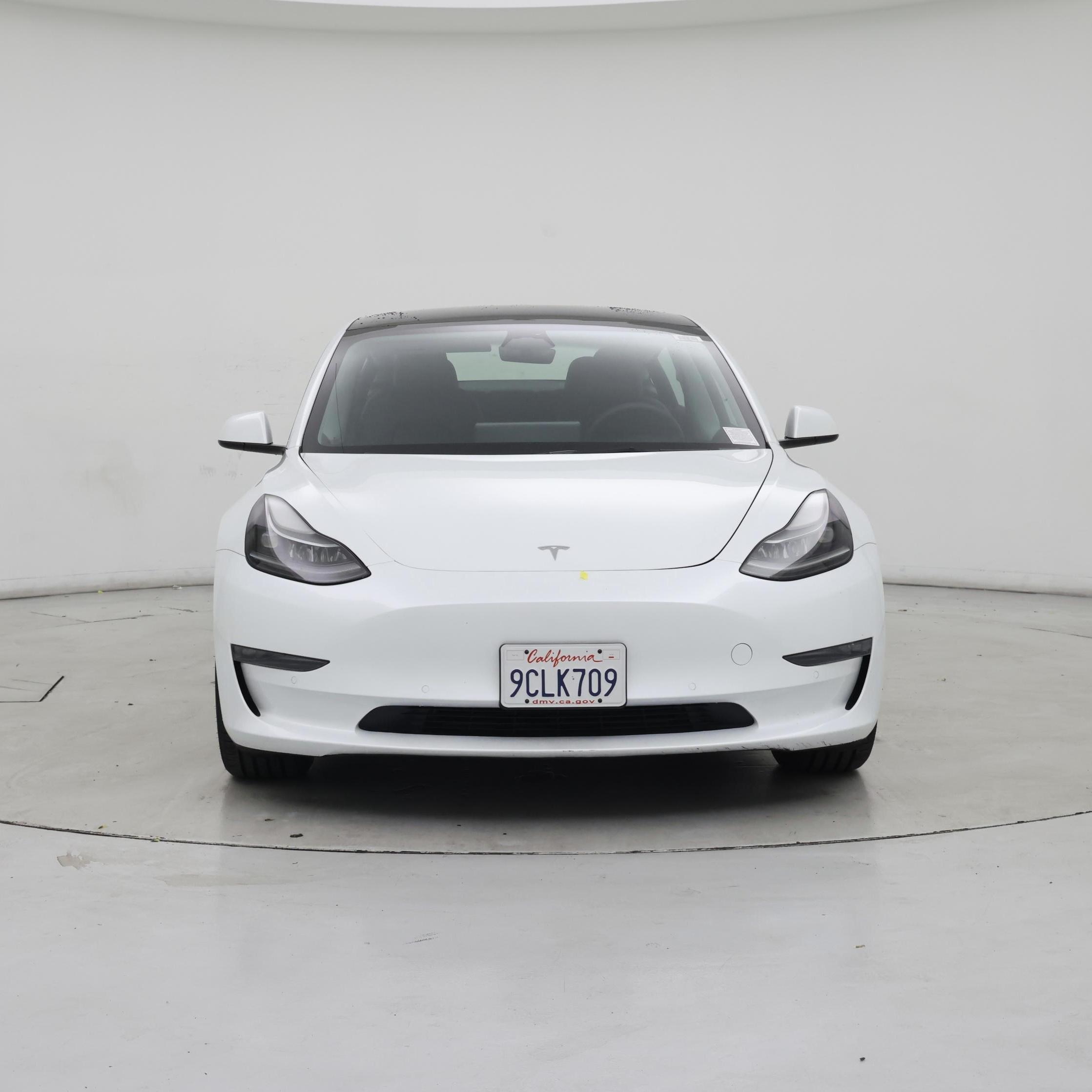 Thumbnail: 2022 Tesla Model 3 - 5