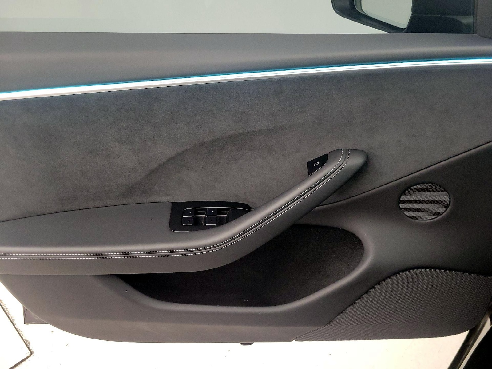 2024 Tesla Model 3 Performance - Photo 13