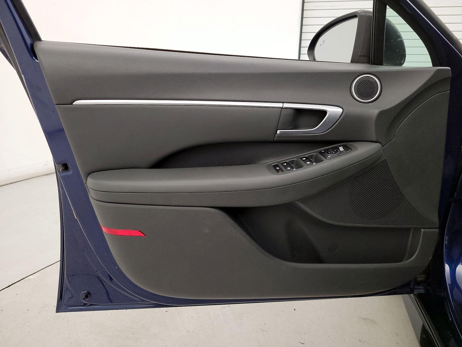 Thumbnail: 2021 Hyundai Sonata - 12