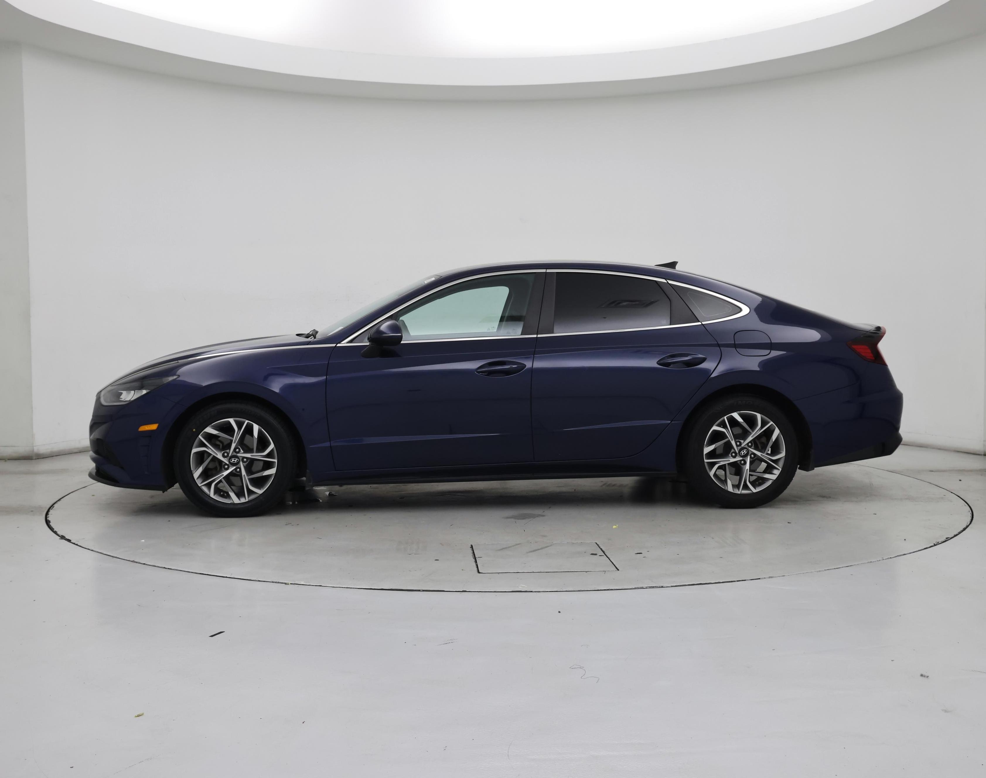Thumbnail: 2021 Hyundai Sonata - 3