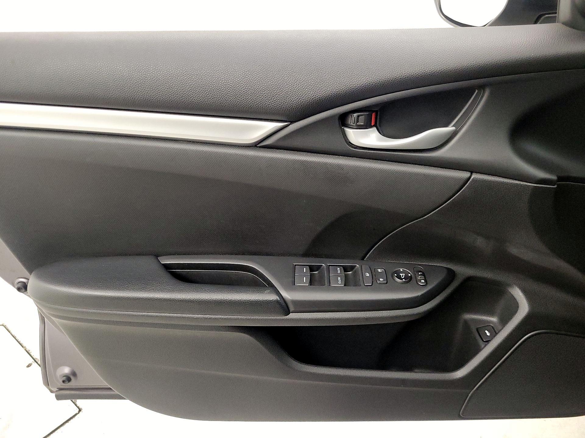 Thumbnail: 2019 Honda Civic - 12