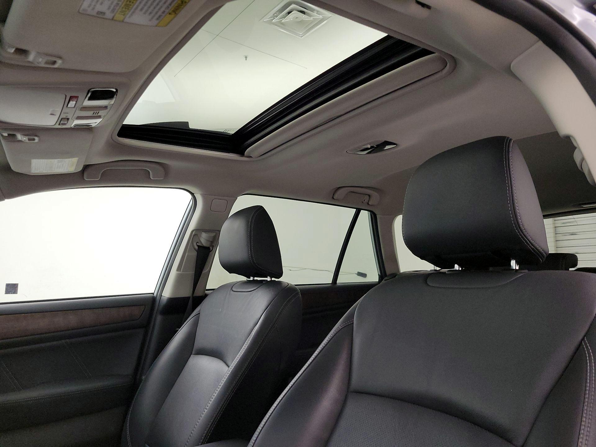 Thumbnail: 2018 Subaru Outback - 20