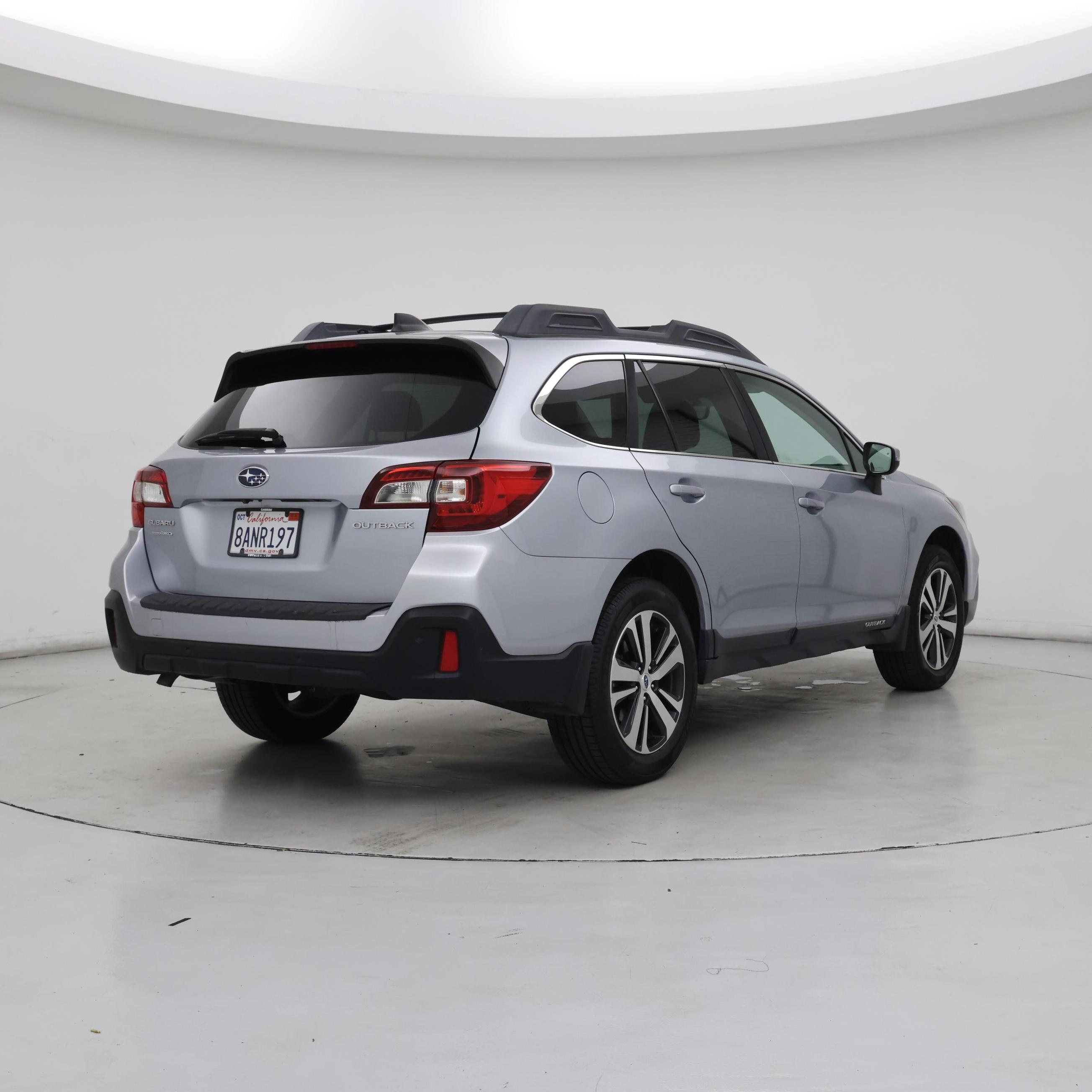 Thumbnail: 2018 Subaru Outback - 8
