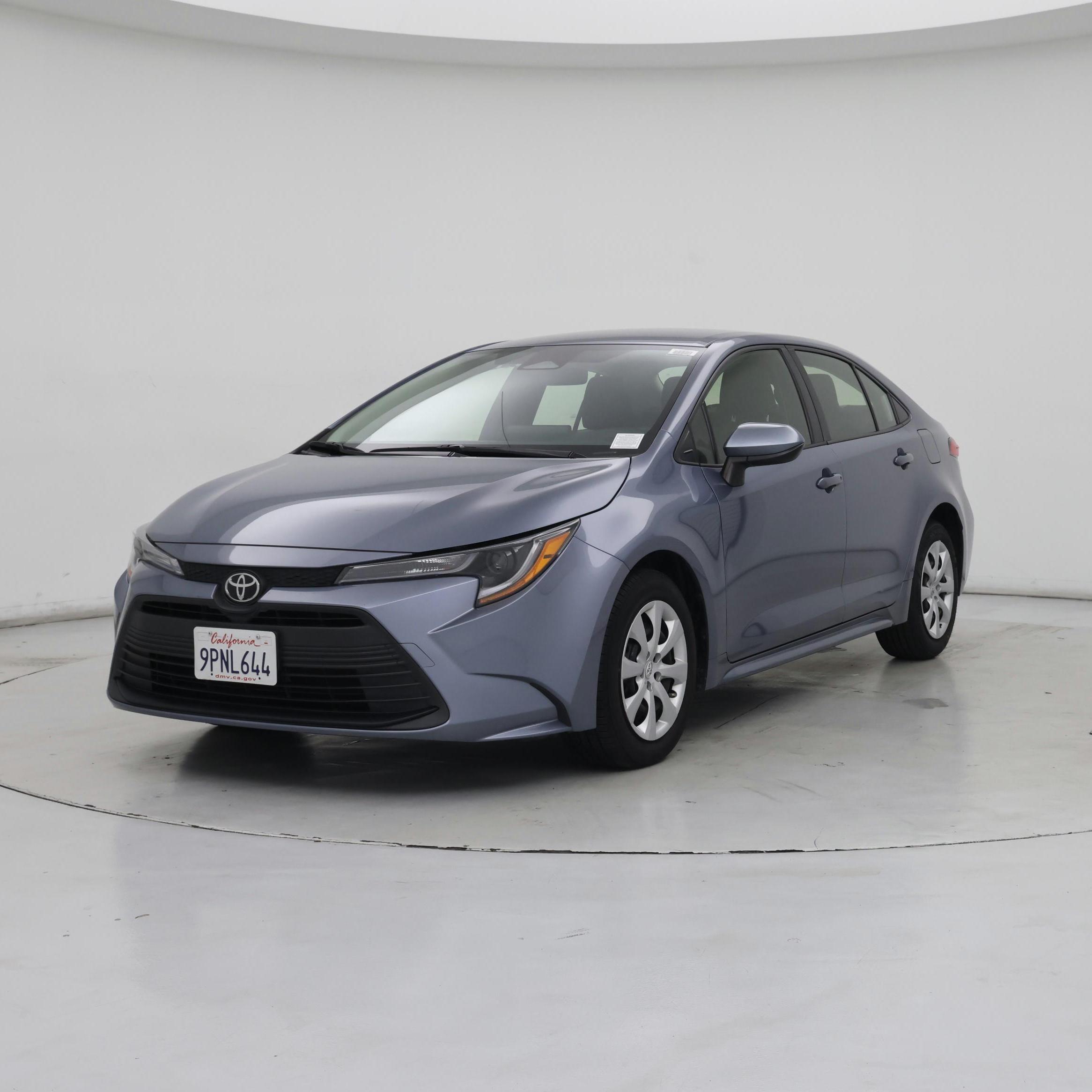 Thumbnail: 2023 Toyota Corolla - 4