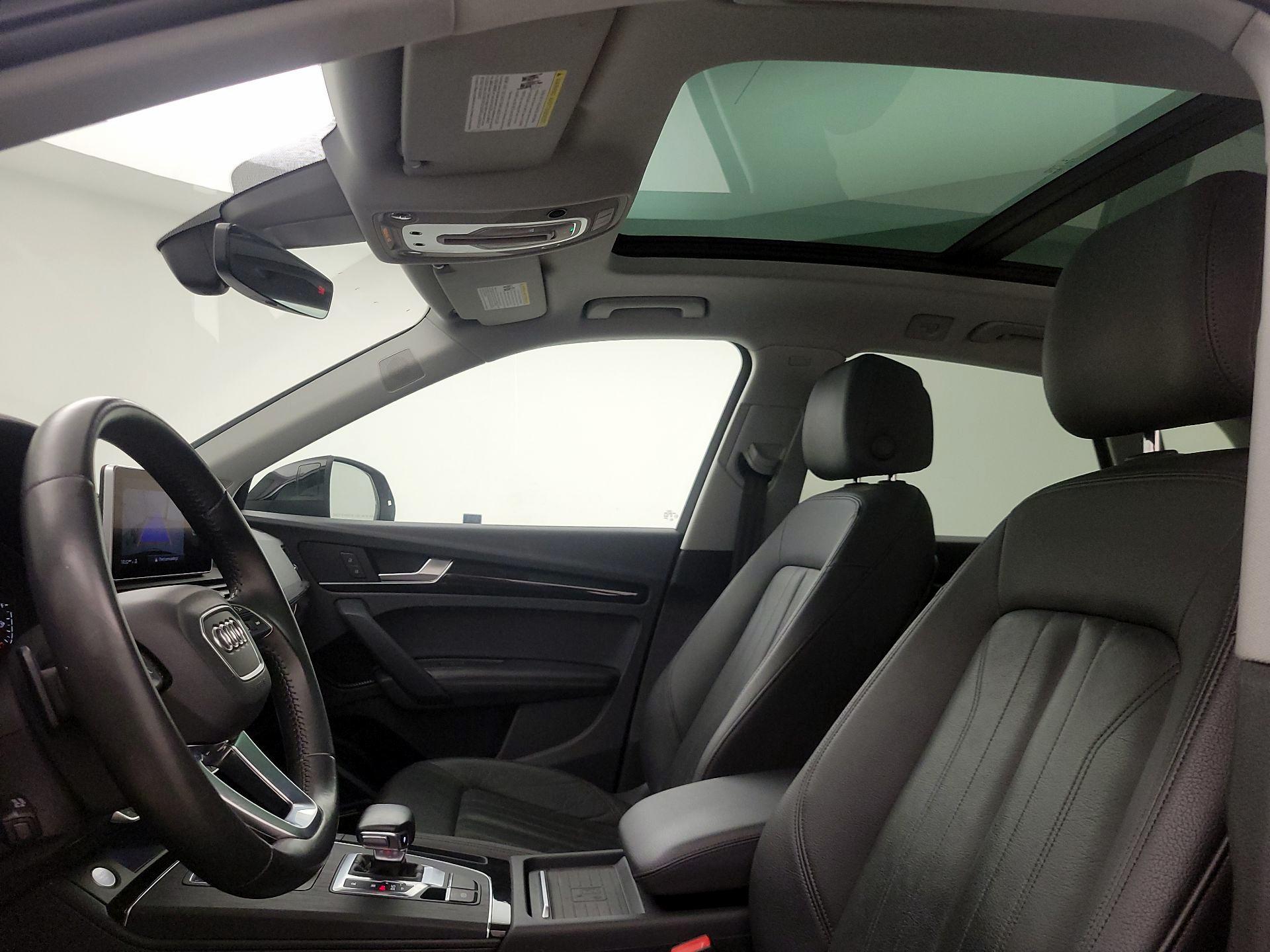 Thumbnail: 2020 Audi Q5 - 20