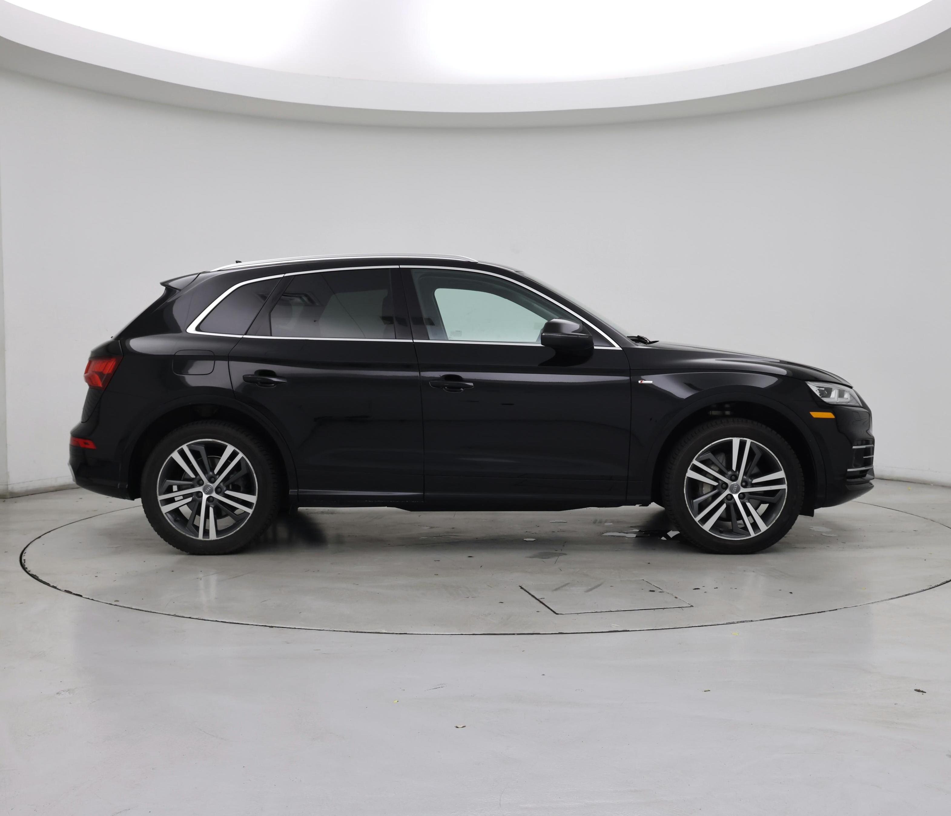 Thumbnail: 2020 Audi Q5 - 7