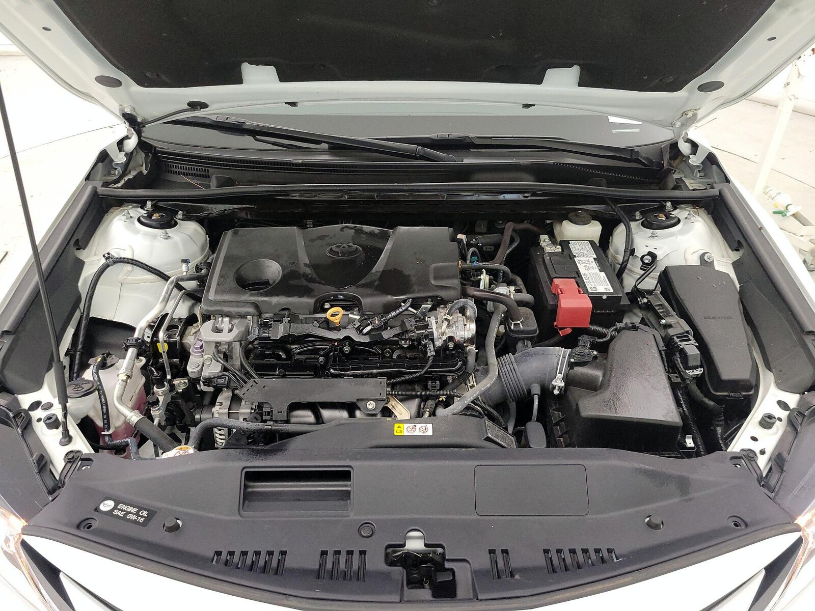 2021 Toyota Camry LE - Photo 22