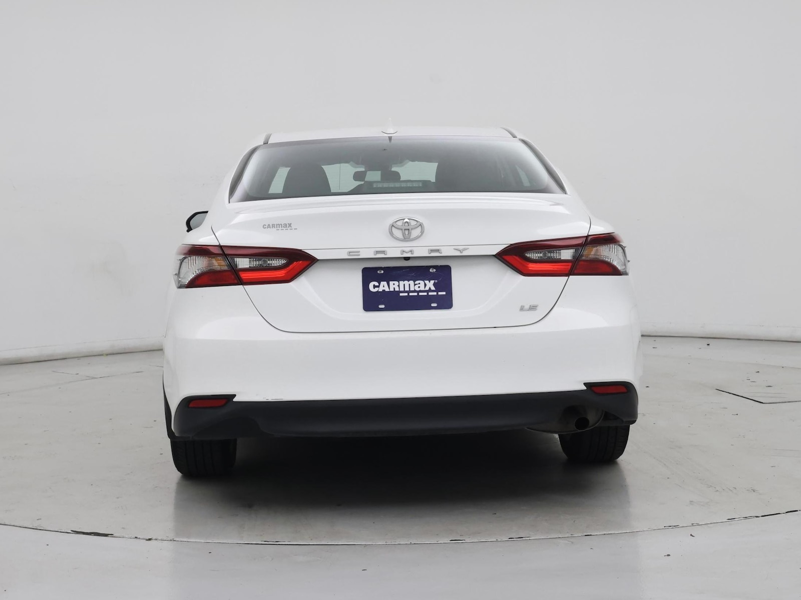 2021 Toyota Camry LE - Photo 7