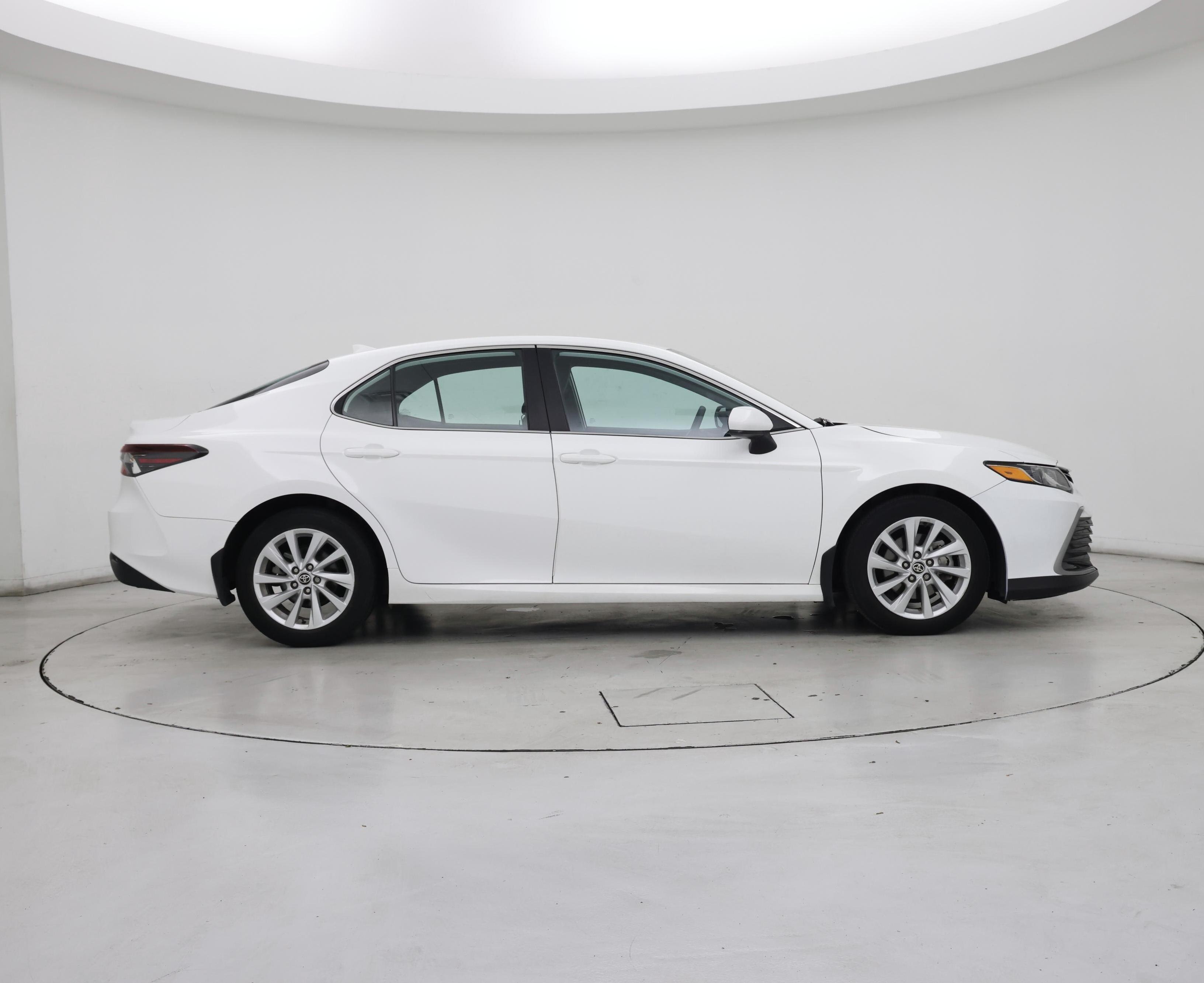Thumbnail: 2021 Toyota Camry - 7