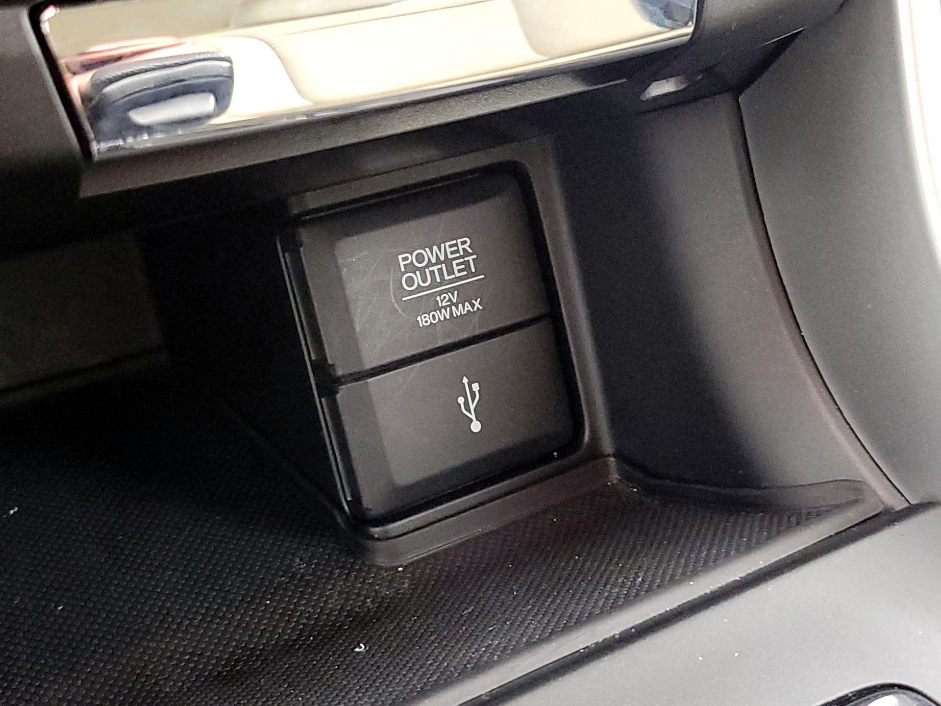 Thumbnail: 2015 Honda Accord - 18