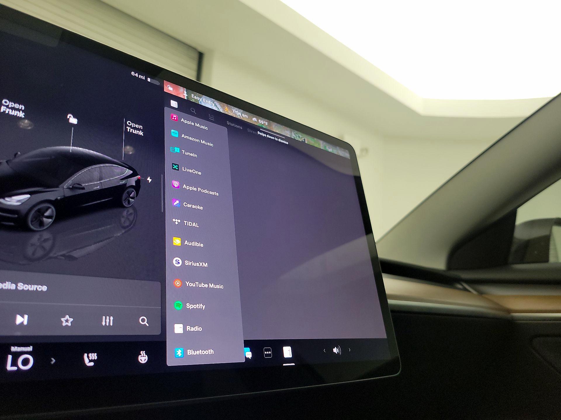 Thumbnail: 2023 Tesla Model 3 - 15