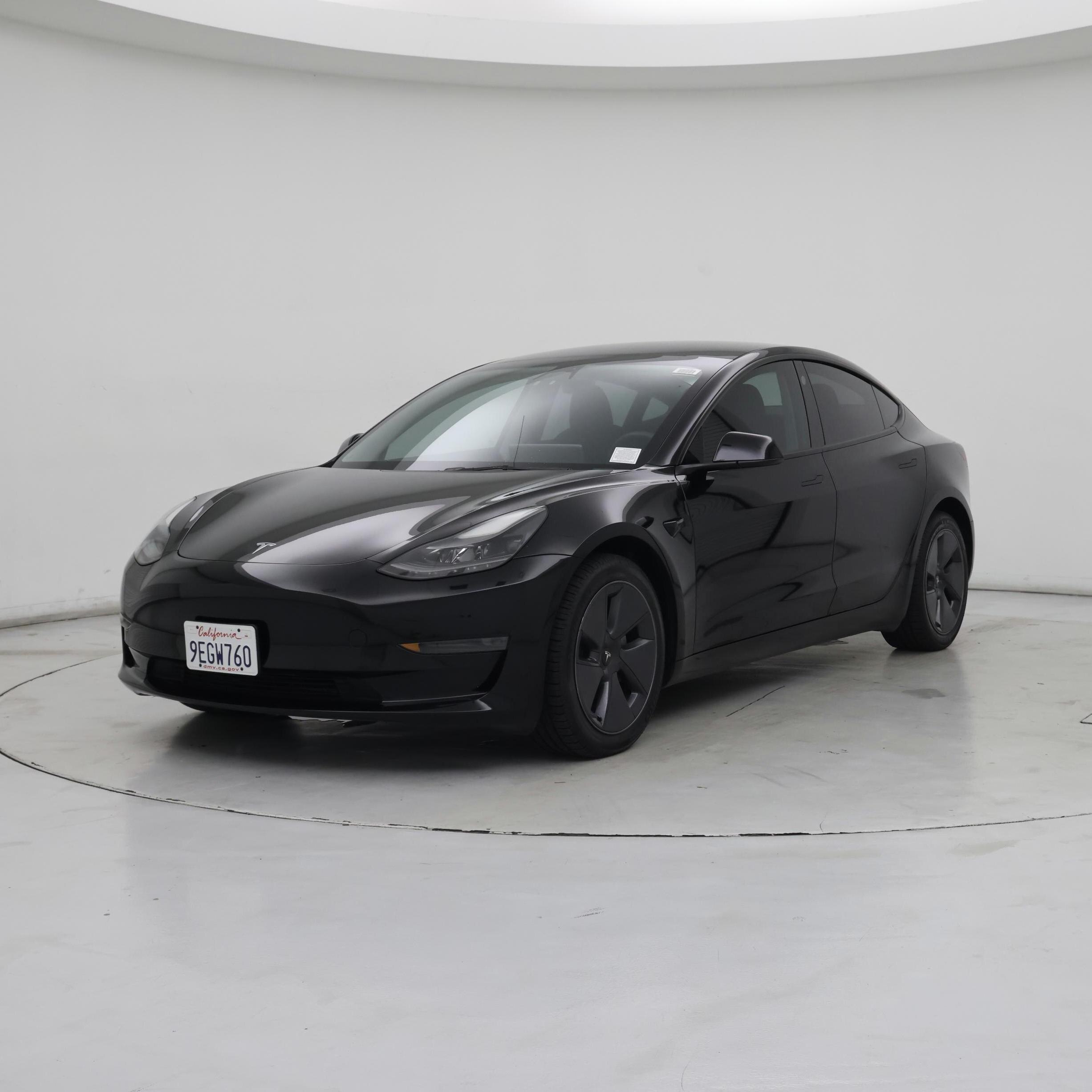 Thumbnail: 2023 Tesla Model 3 - 4