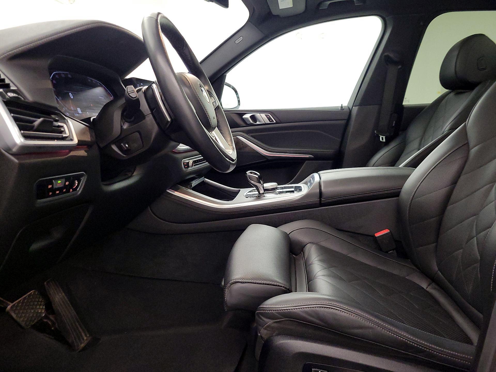 Thumbnail: 2023 BMW X5 - 11