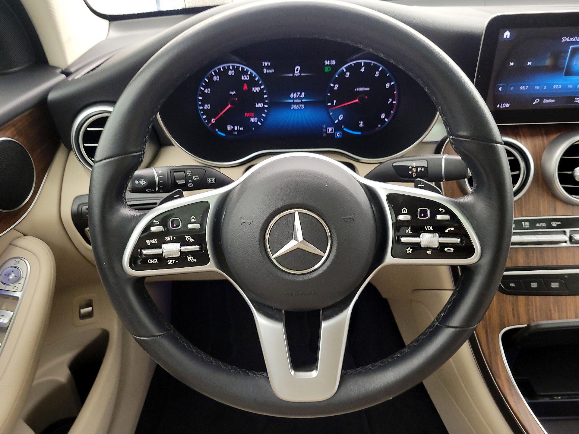 Thumbnail: 2022 Mercedes-Benz GLC - 10