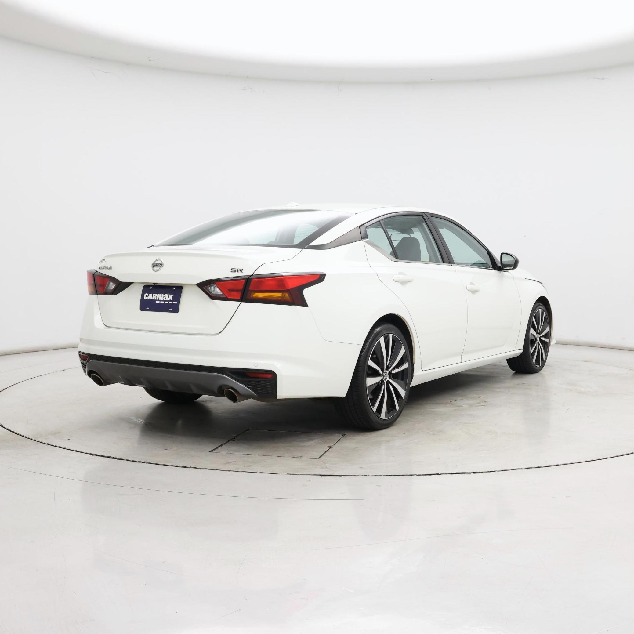 Thumbnail: 2021 Nissan Altima - 8